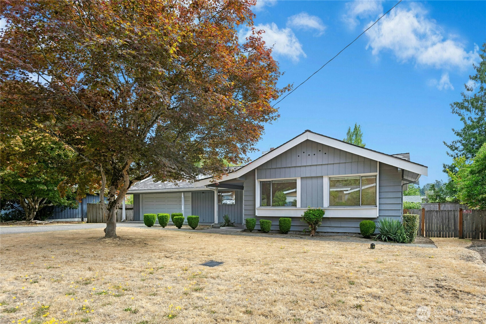 250 110th Place Property Photo 2