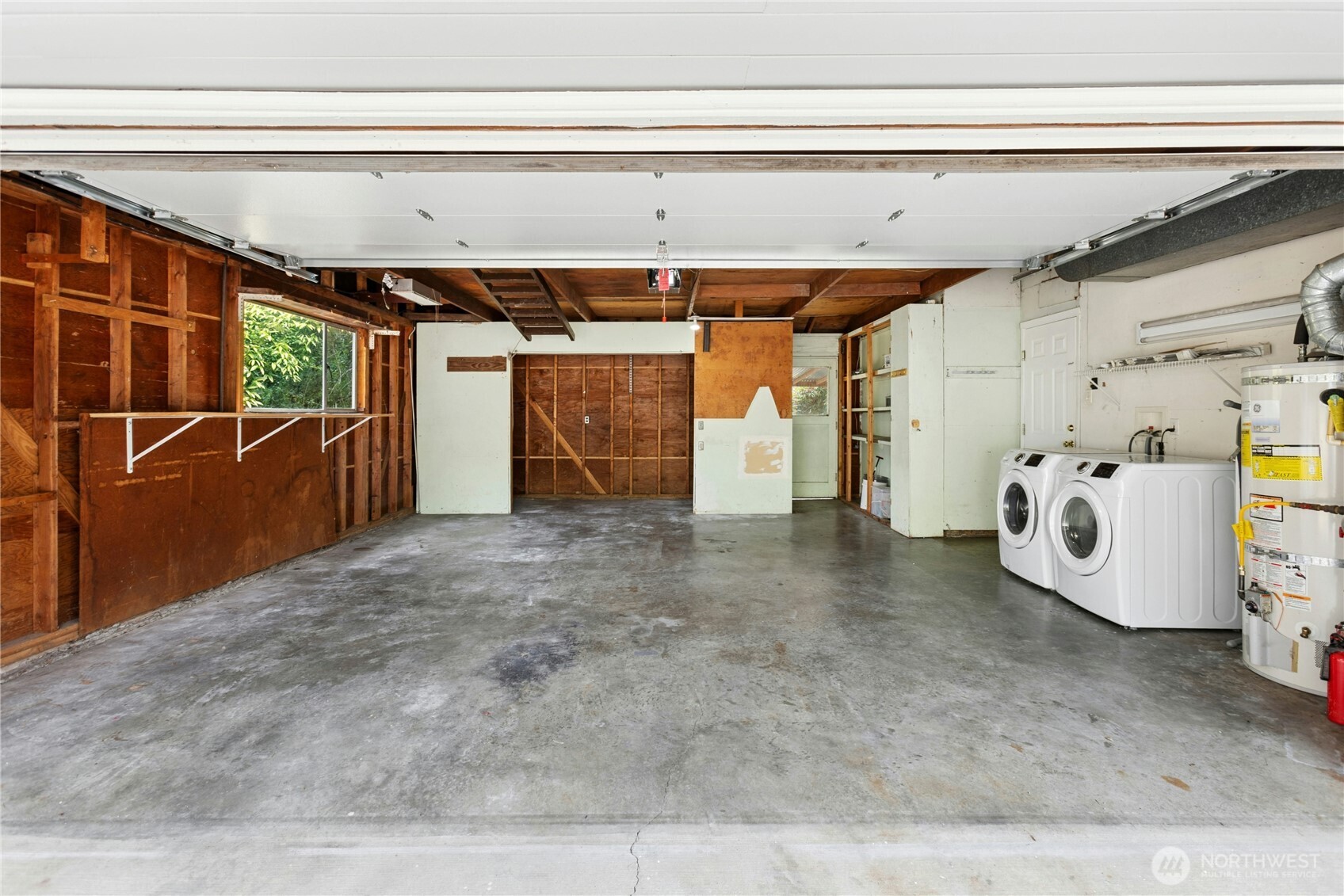 250 110th Place Property Photo 16