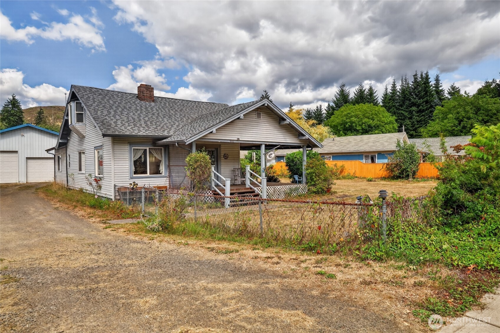 600 Main Avenue Property Photo 2