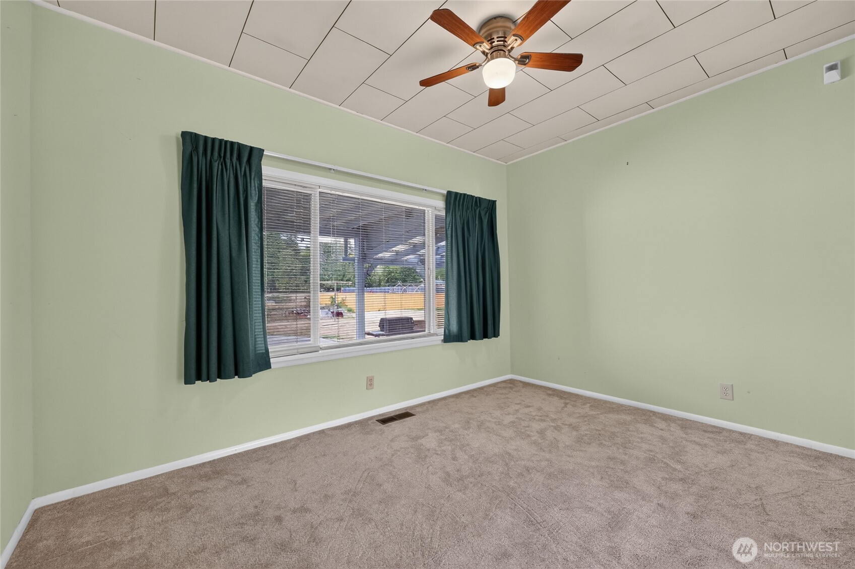 600 Main Avenue Property Photo 13