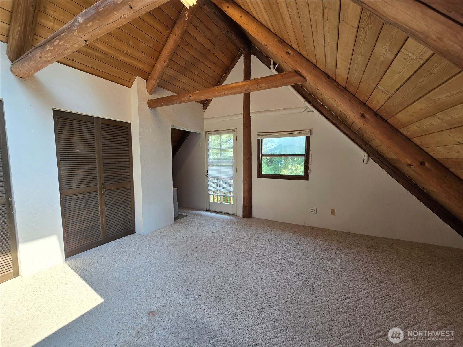 362 Autumn Road Property Photo 34