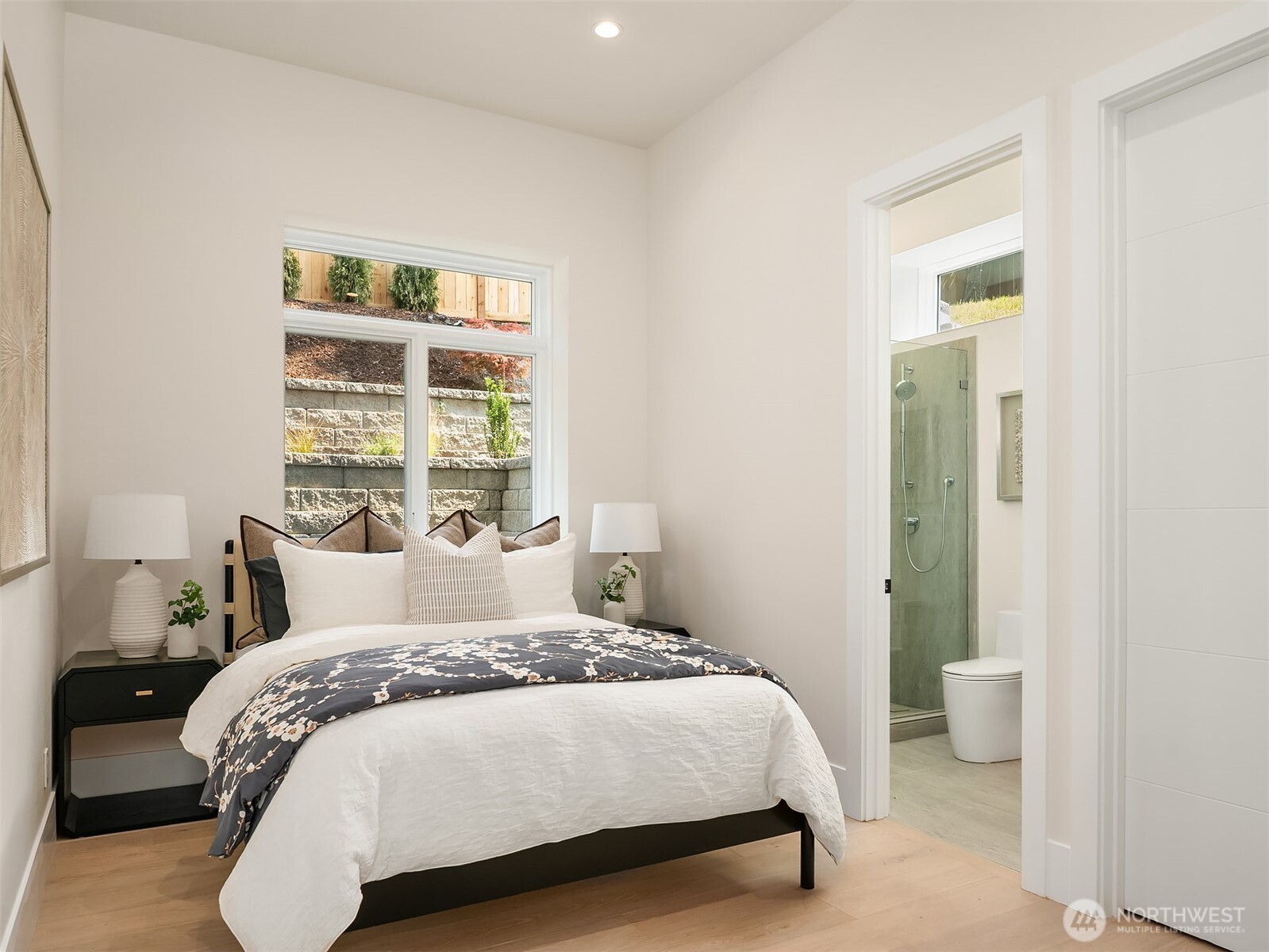 13011 Se Newport Way Property Photo 18