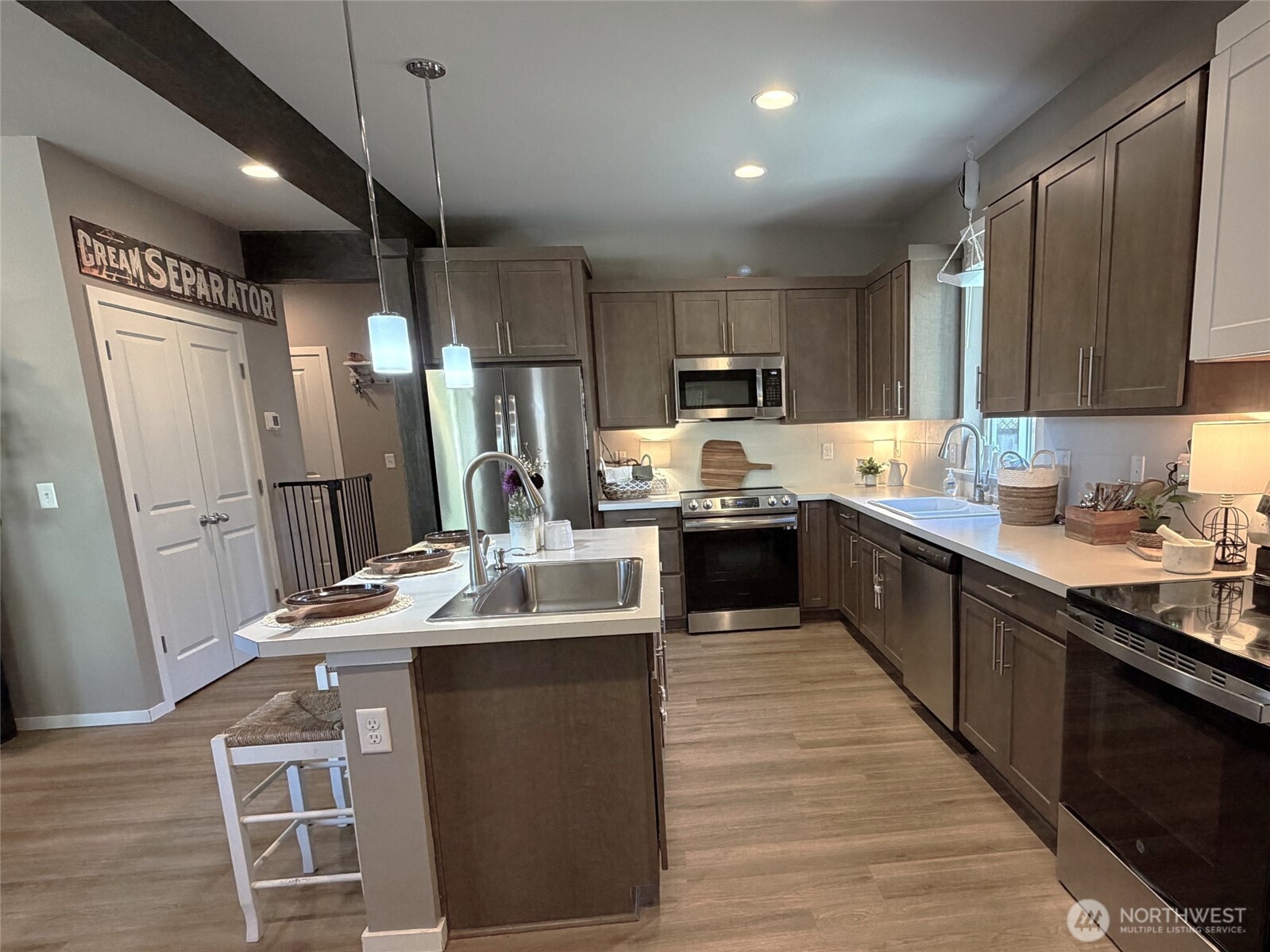 4336 23rd Court Property Photo 11