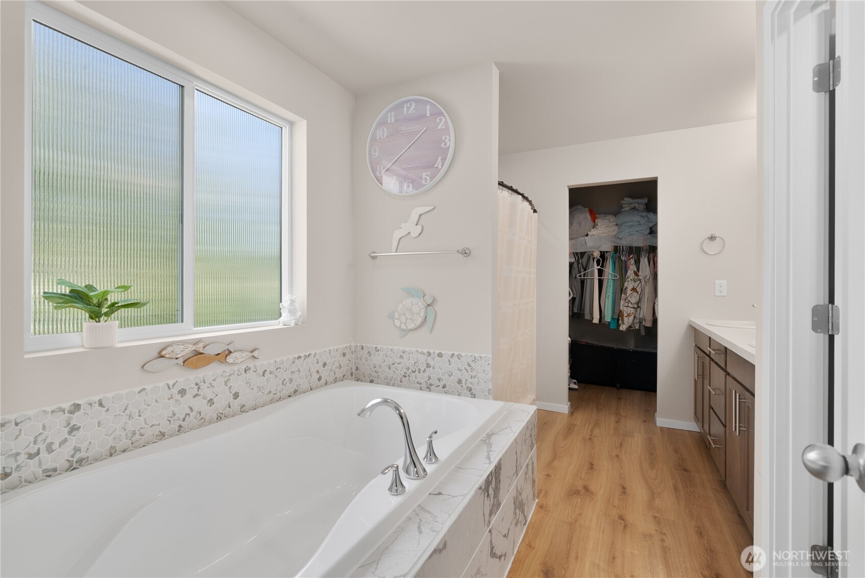 4336 23rd Court Property Photo 17