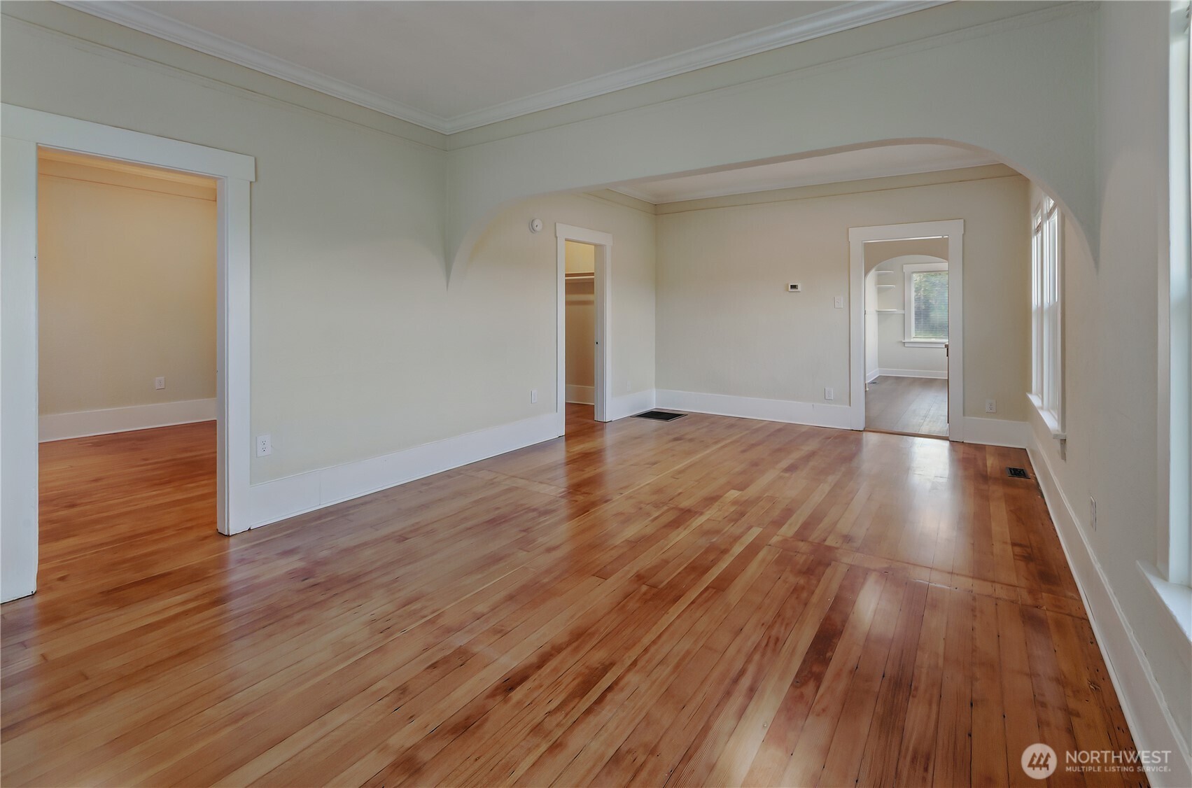 1427 E Fairbanks Street Property Photo 18