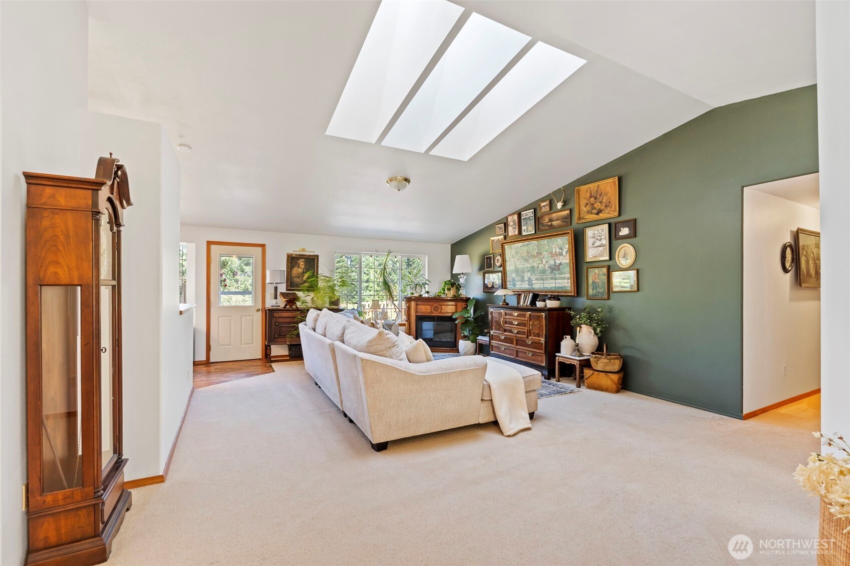 268 Sommerville Road Property Photo 10