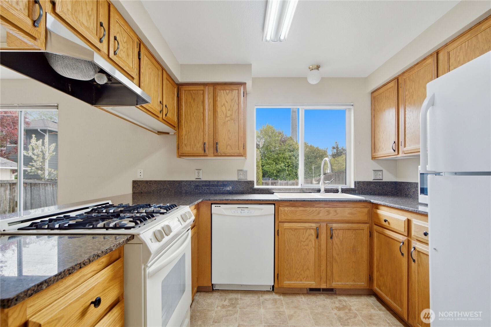 12402 107th Place Property Photo 9