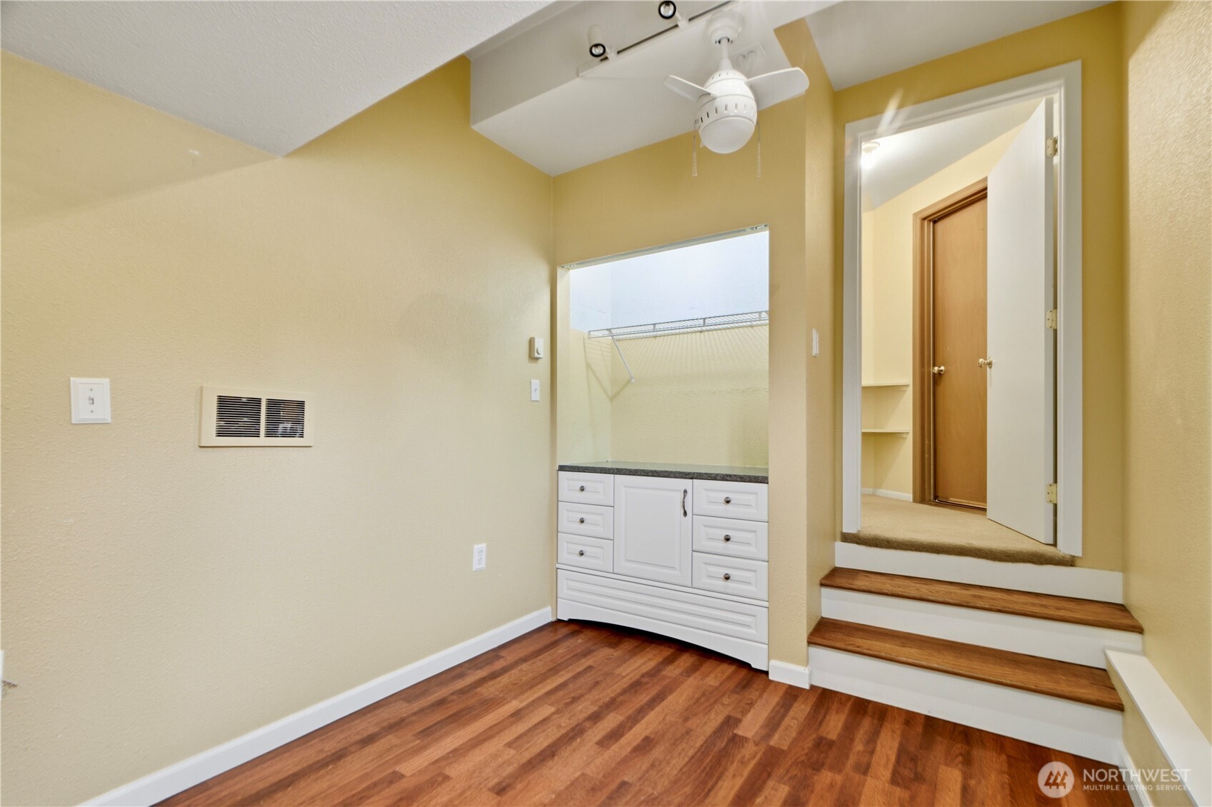 12402 107th Place Property Photo 12