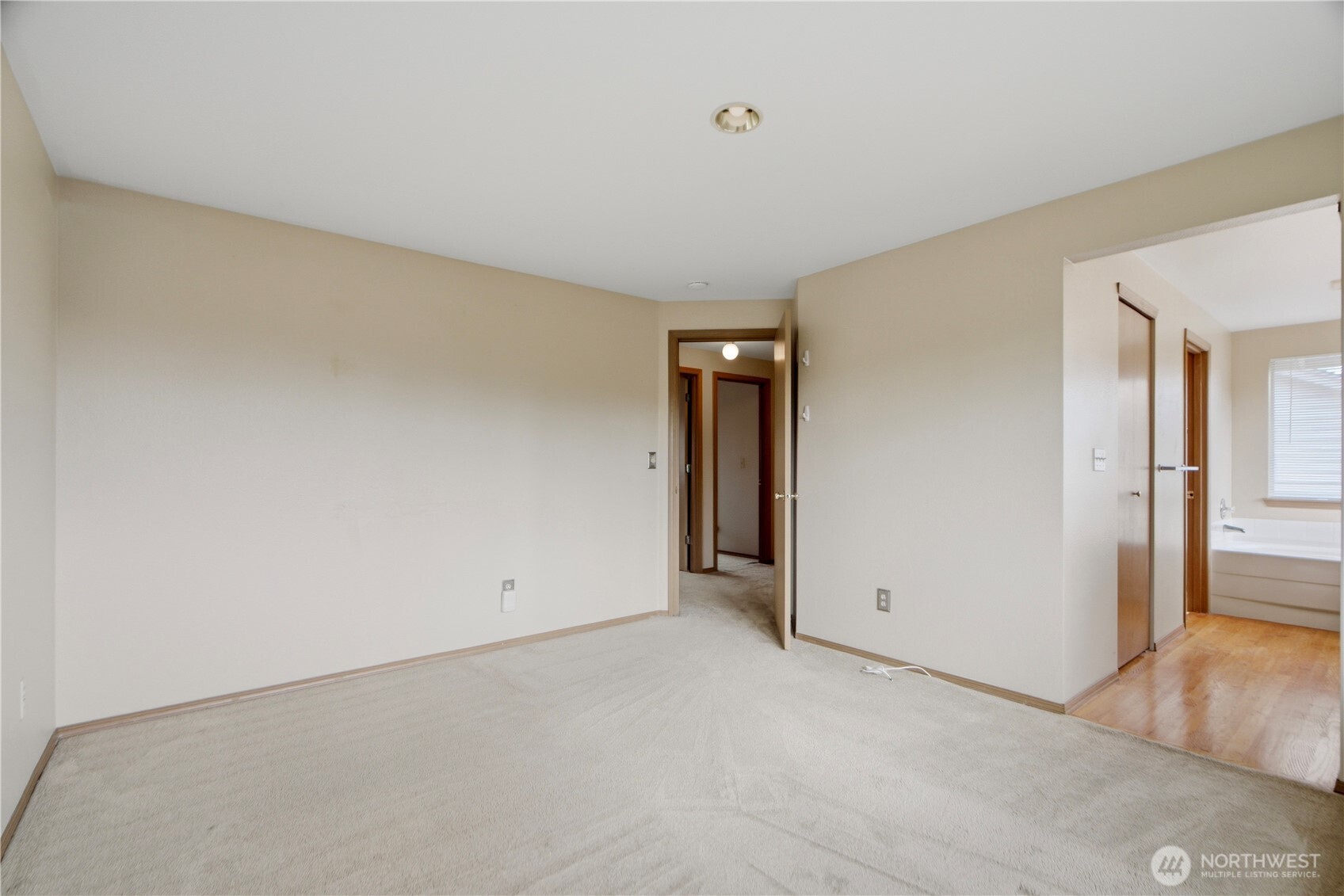 12402 107th Place Property Photo 15
