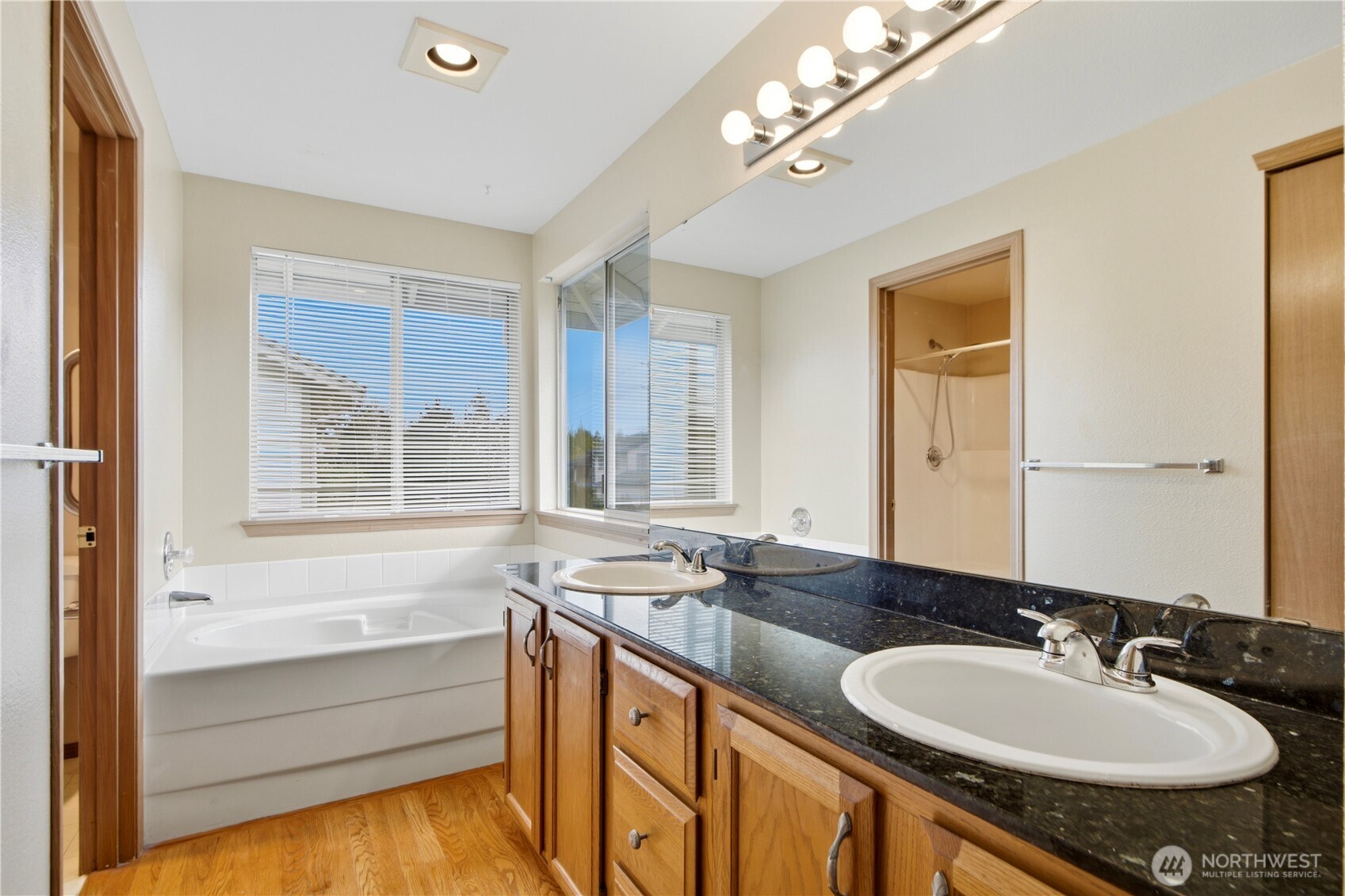 12402 107th Place Property Photo 17