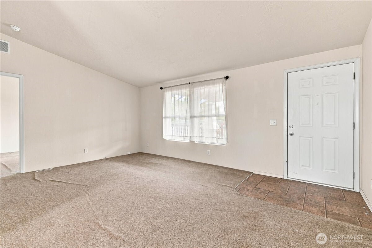 2946 Rd F.6 Property Photo 4