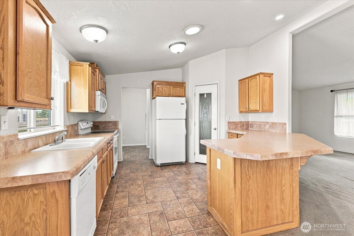 2946 Rd F.6 Property Photo 7