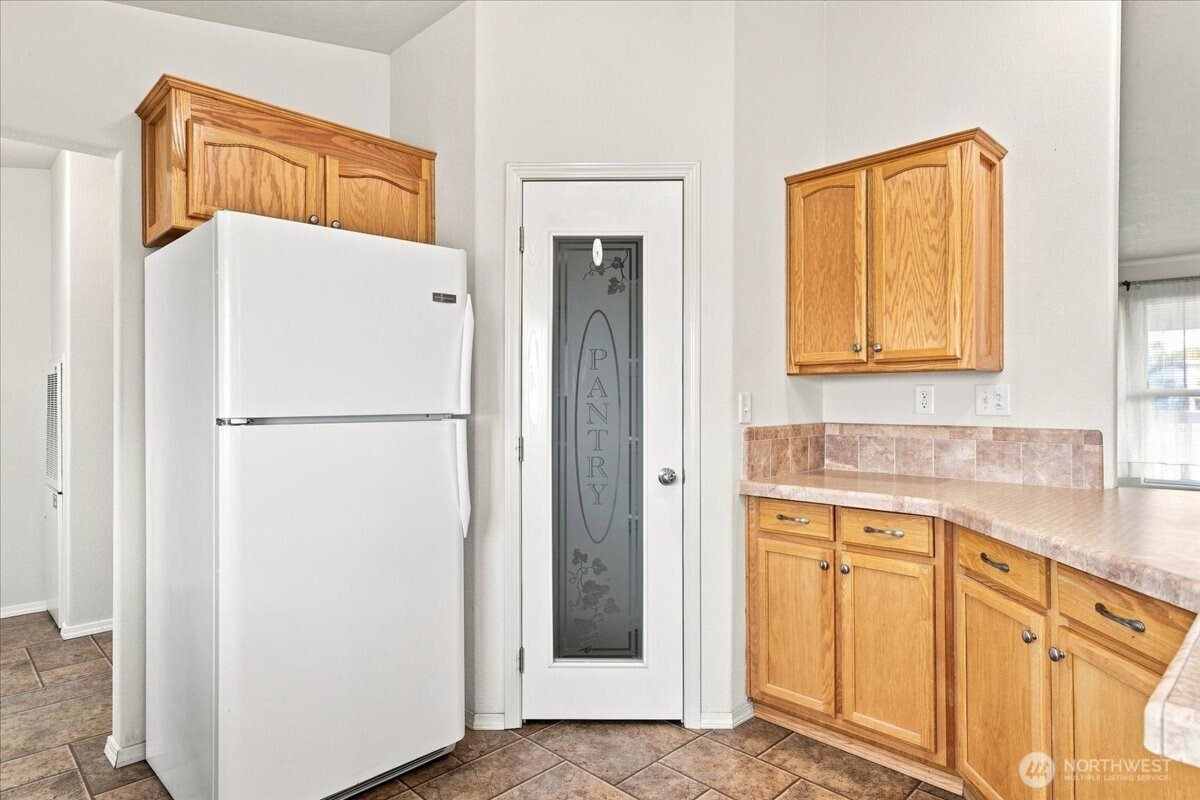 2946 Rd F.6 Property Photo 9