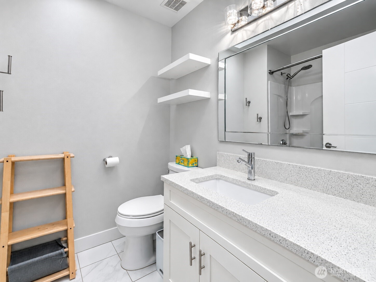 5529 1st Drive Property Photo 18