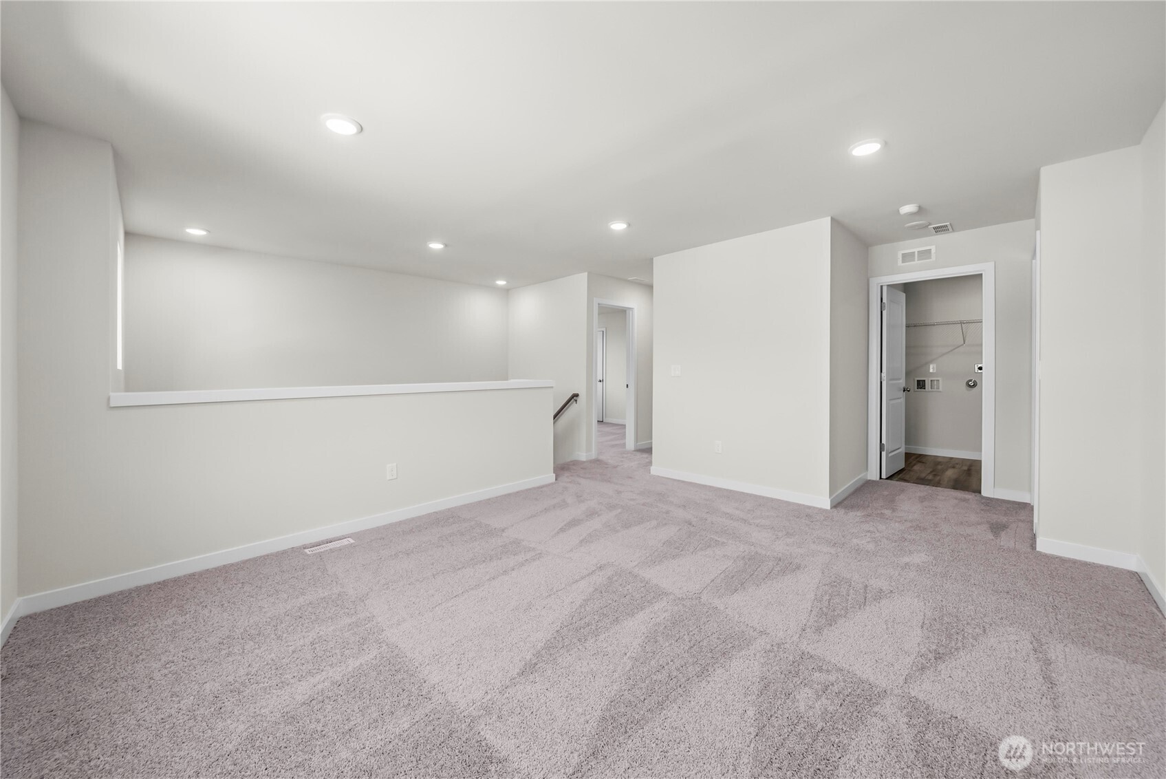 5971 Thornhill Avenue Property Photo 15