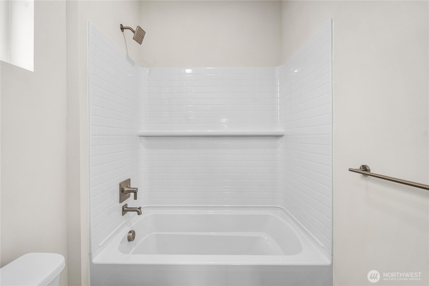5971 Thornhill Avenue Property Photo 22