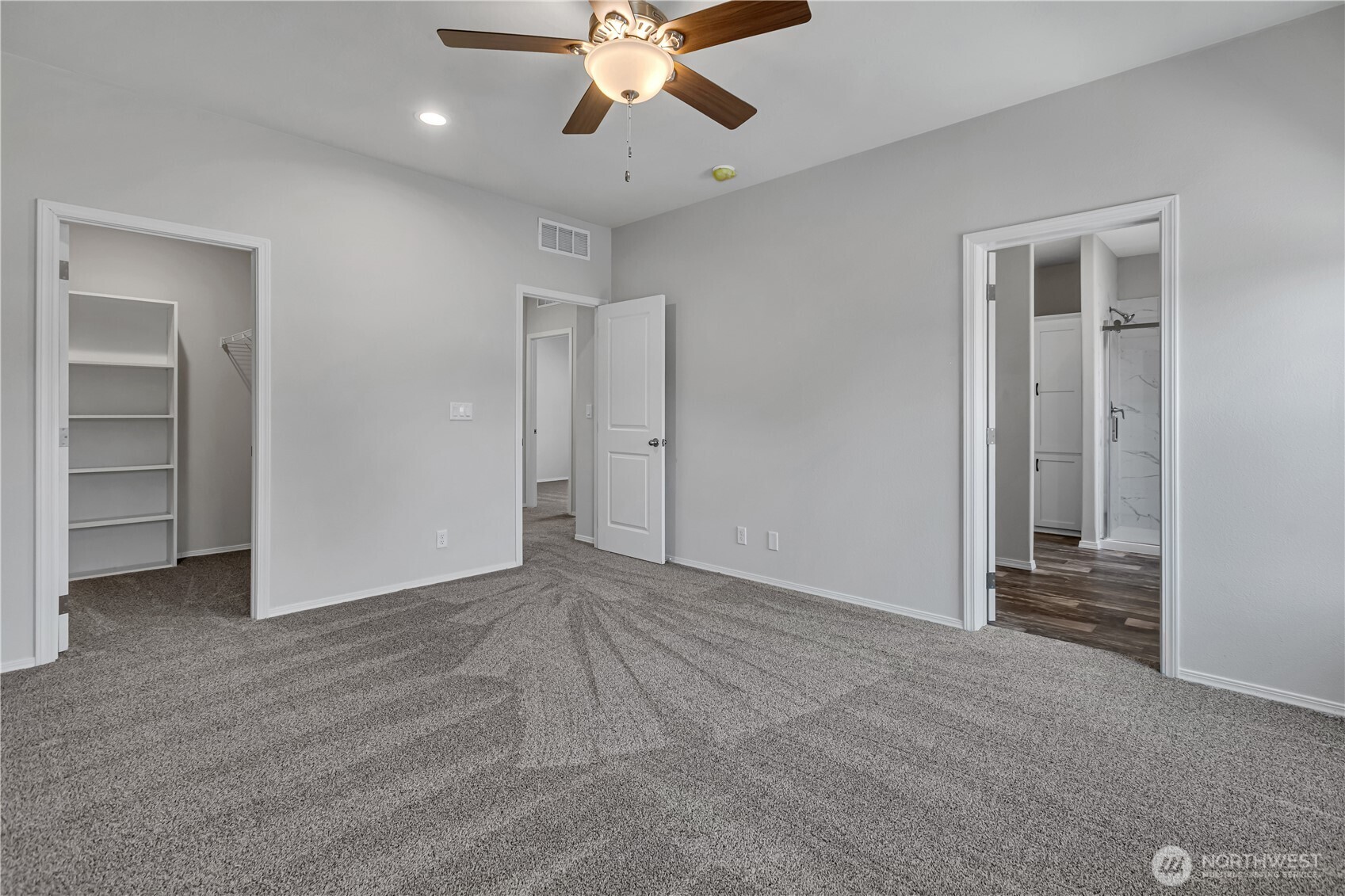 18317 32nd Avenue 340 Property Photo 13