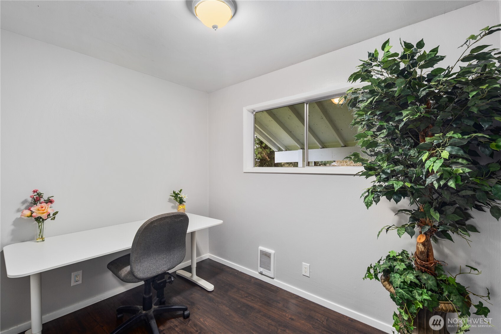 4801 61st Street Property Photo 12