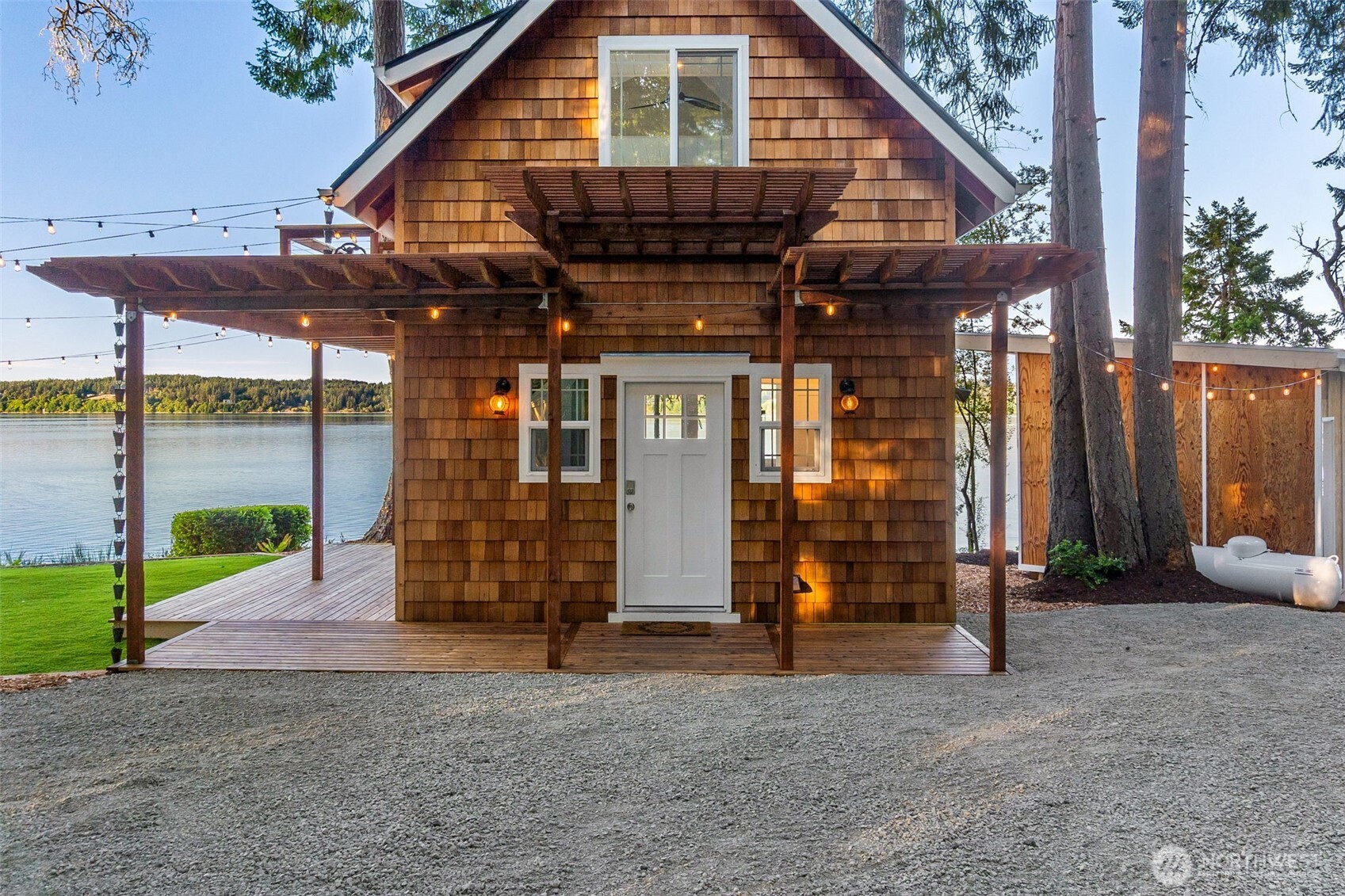9224 Baird Road Property Photo 7