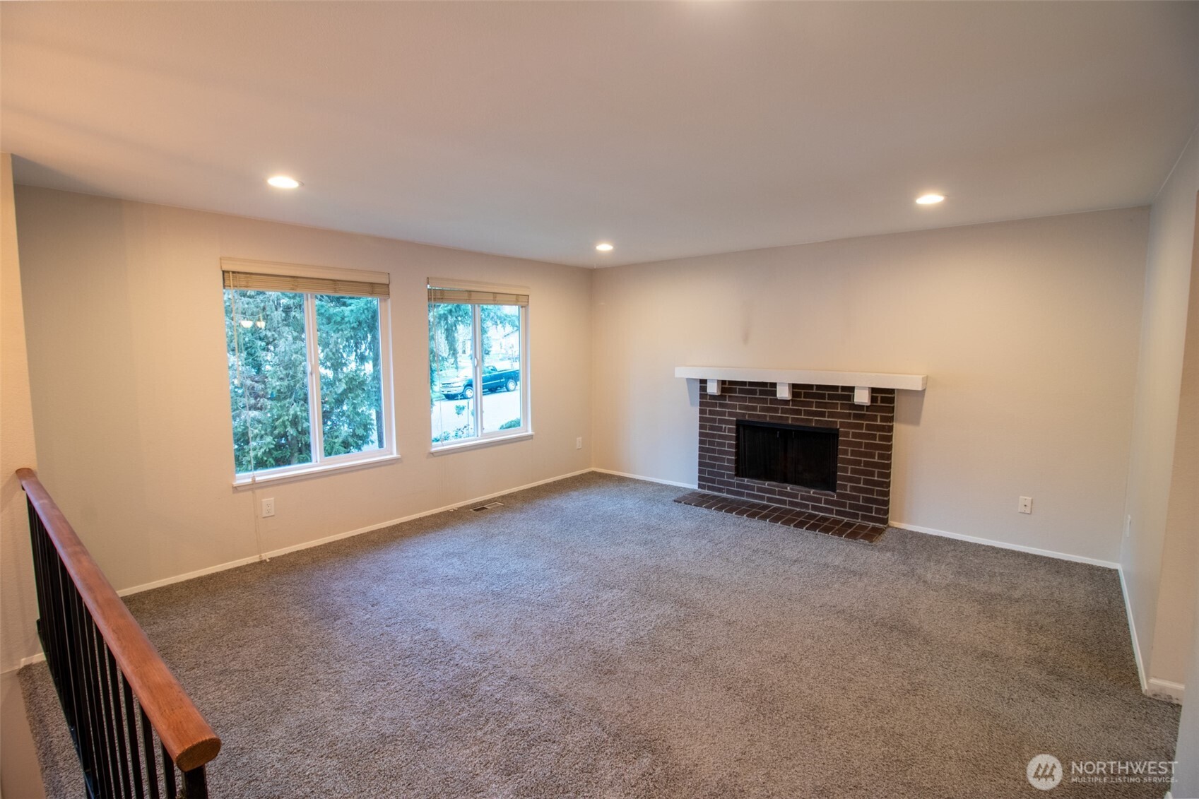 12410 98th Avenue Property Photo 4