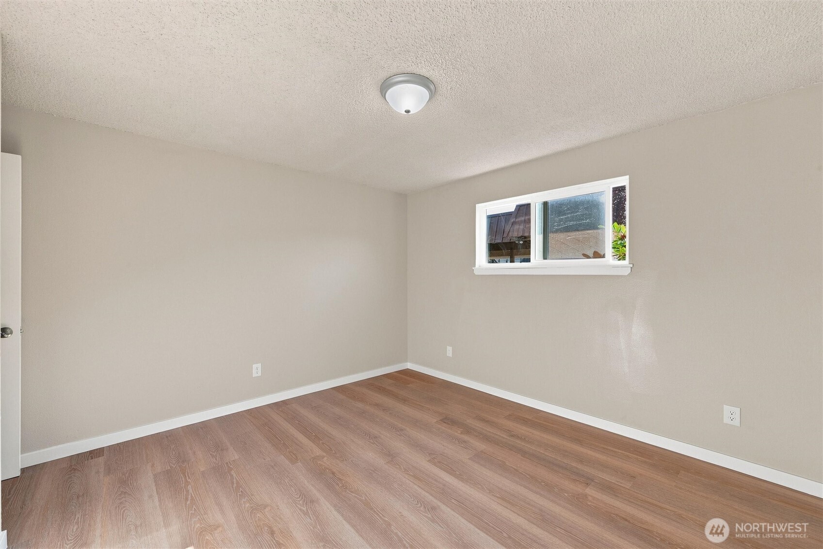 5807 Hendrickson Avenue 101 Property Photo 19