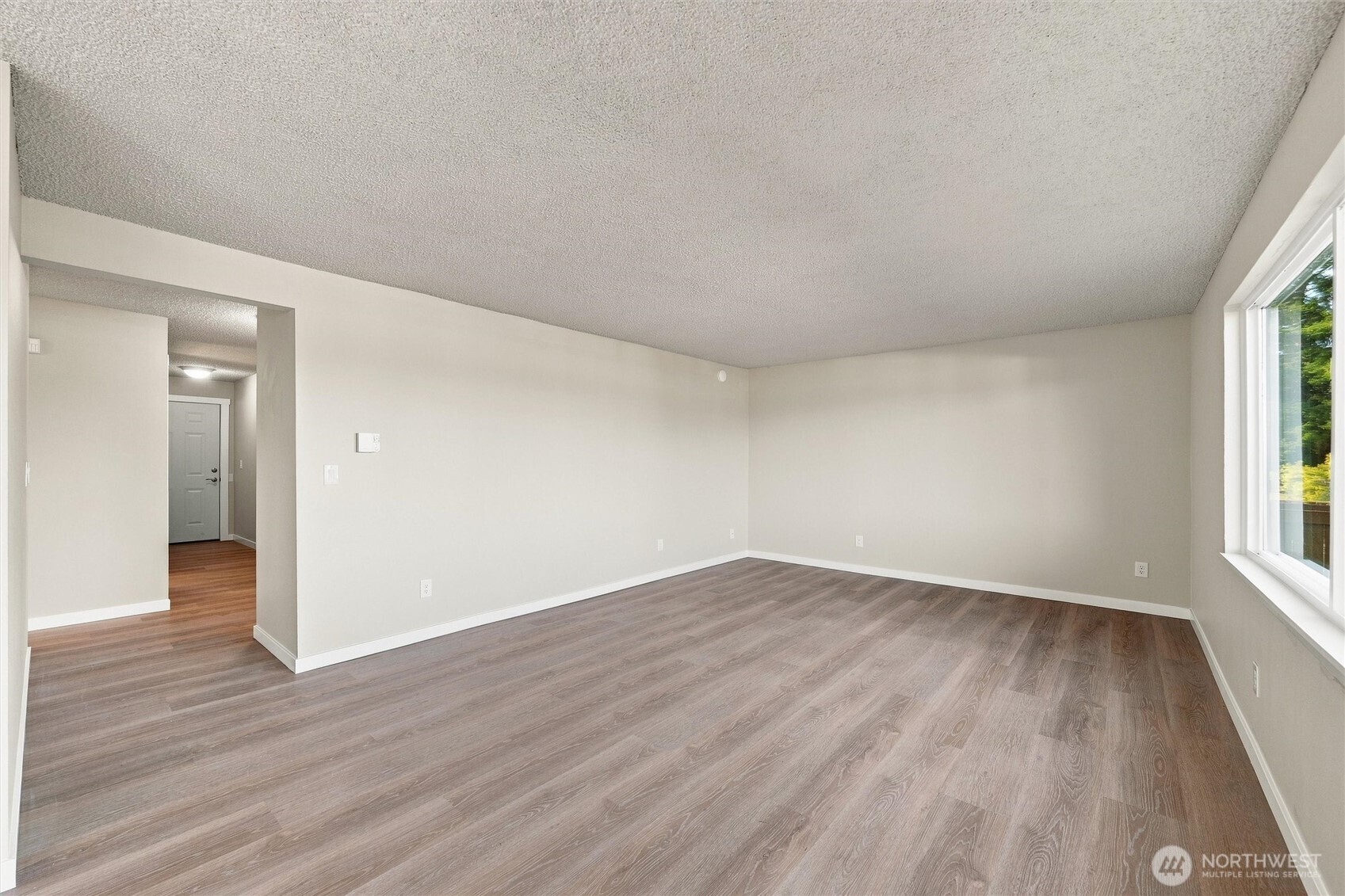 5807 Hendrickson Avenue 101 Property Photo 24