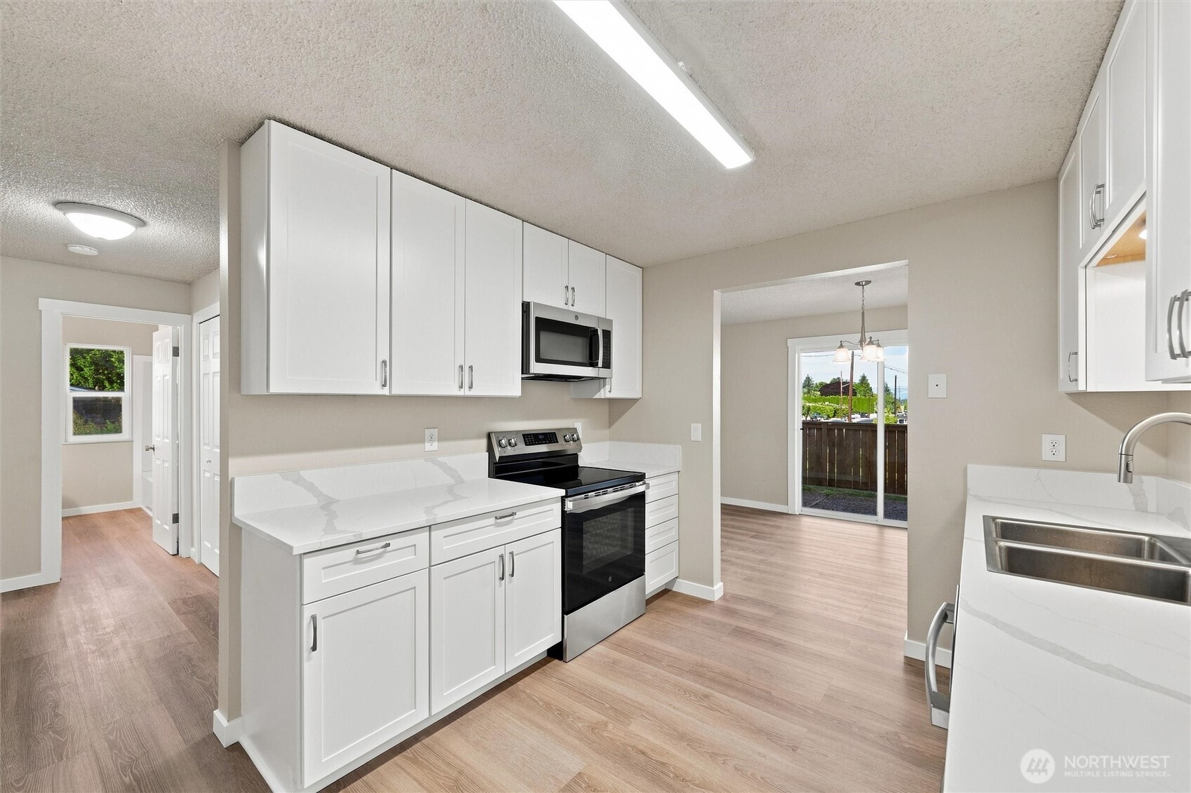 5807 Hendrickson Avenue 101 Property Photo 28