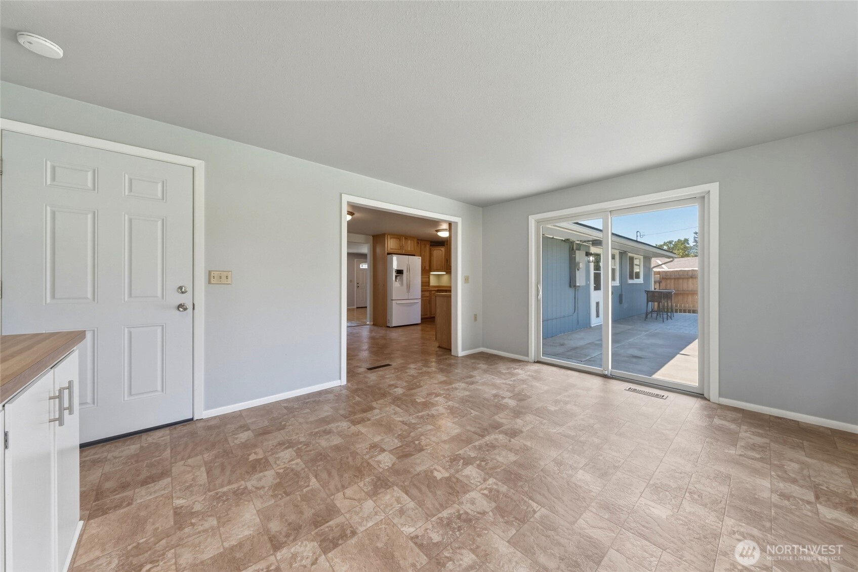 1825 Leonard Drive Property Photo 17