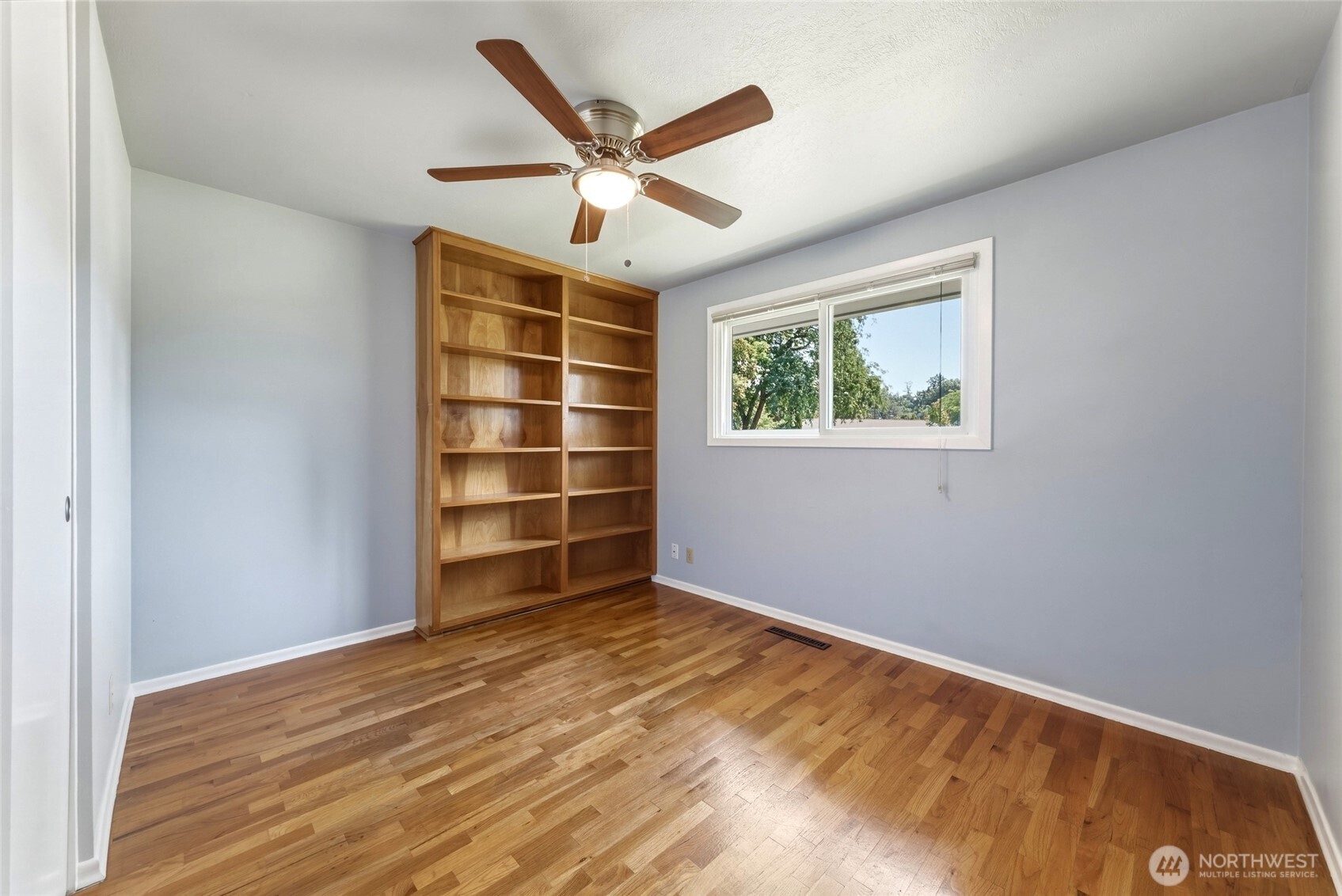 1825 Leonard Drive Property Photo 24