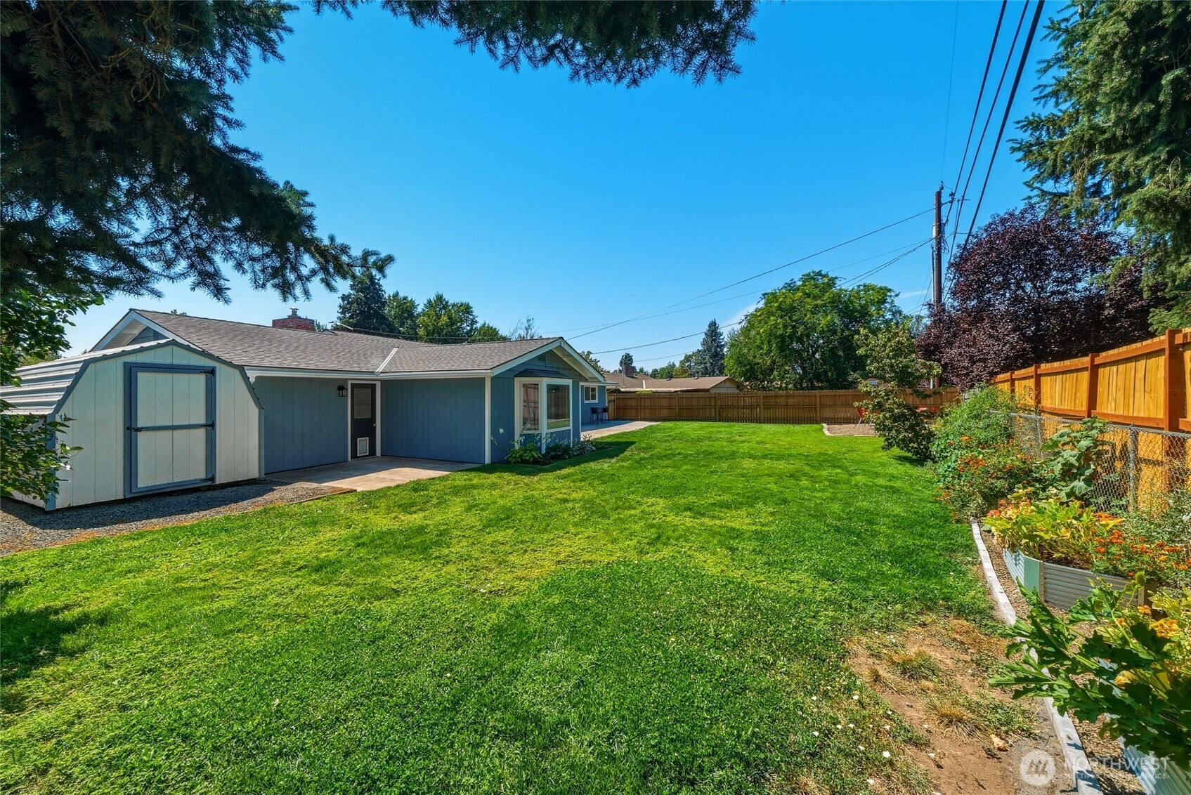 1825 Leonard Drive Property Photo 33