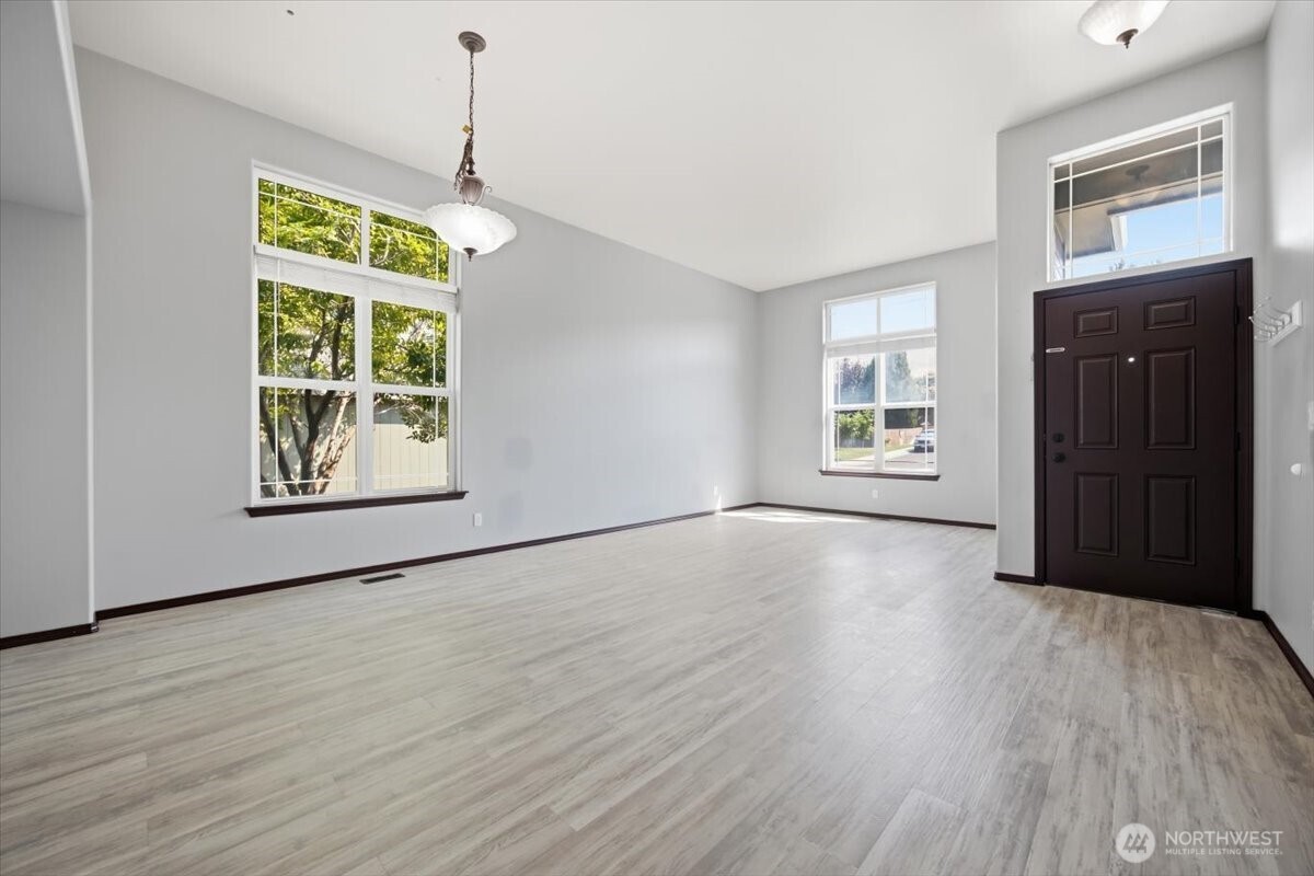 1207 Tomich Avenue Property Photo 4