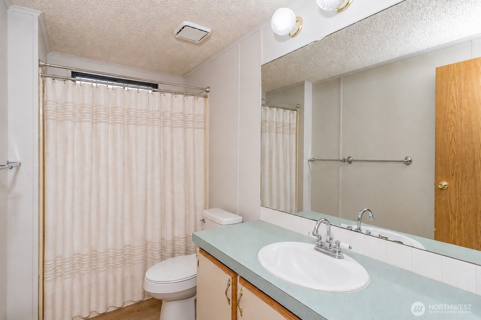 579 Nw Silver Glen Lane Property Photo 15