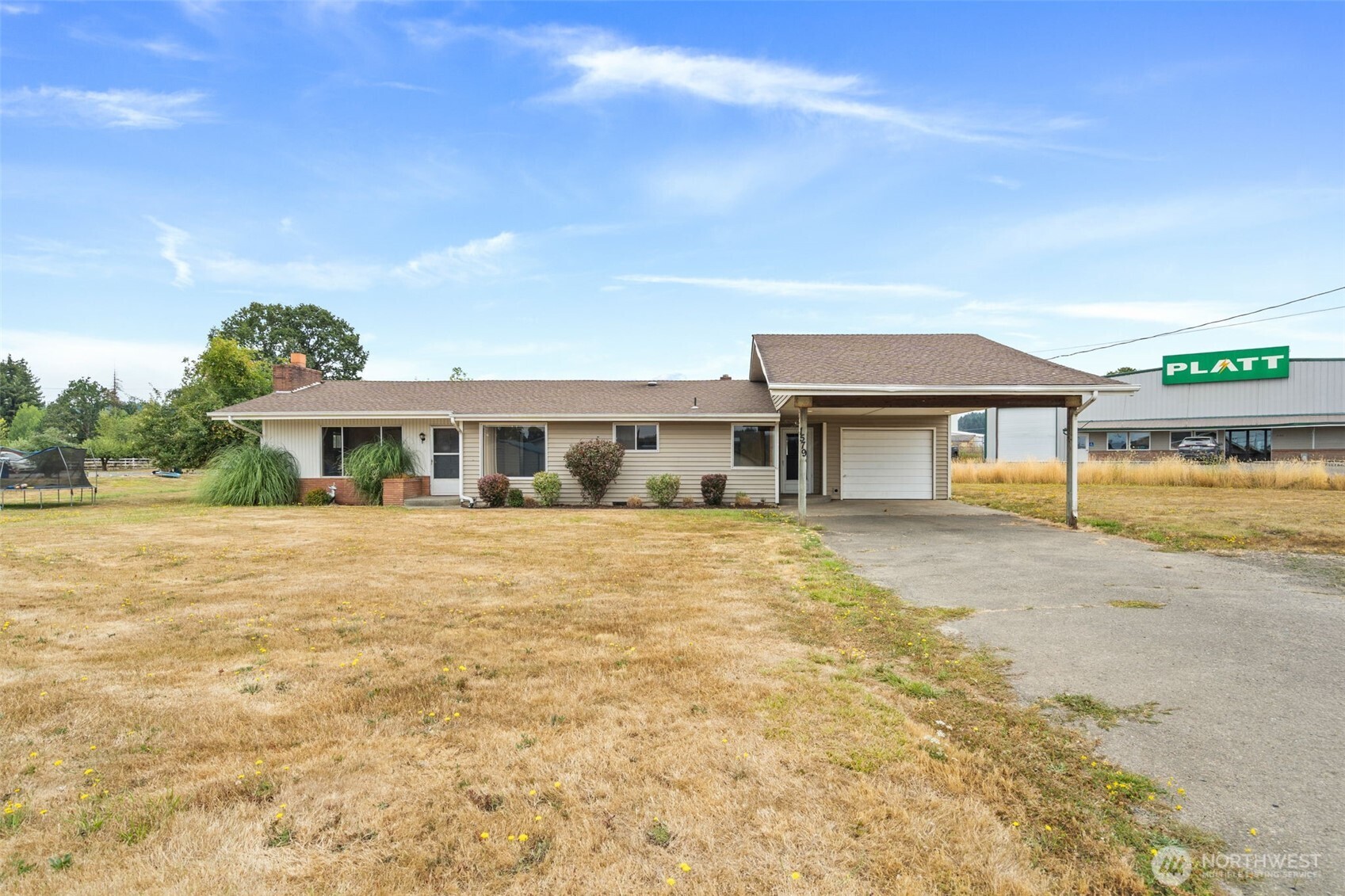 1579 Bishop Road Property Photo 2