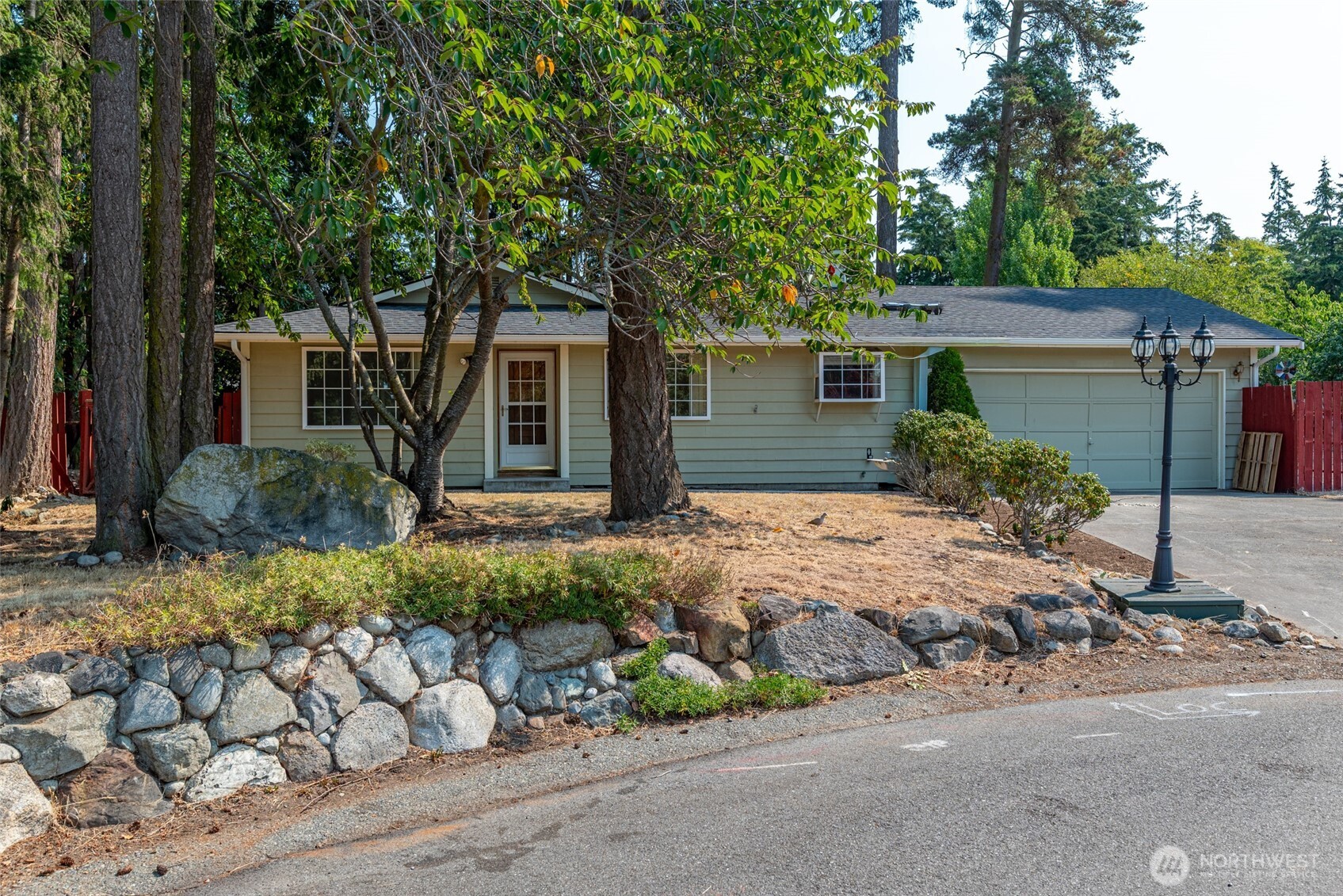 1206 Independence Court Property Photo 2
