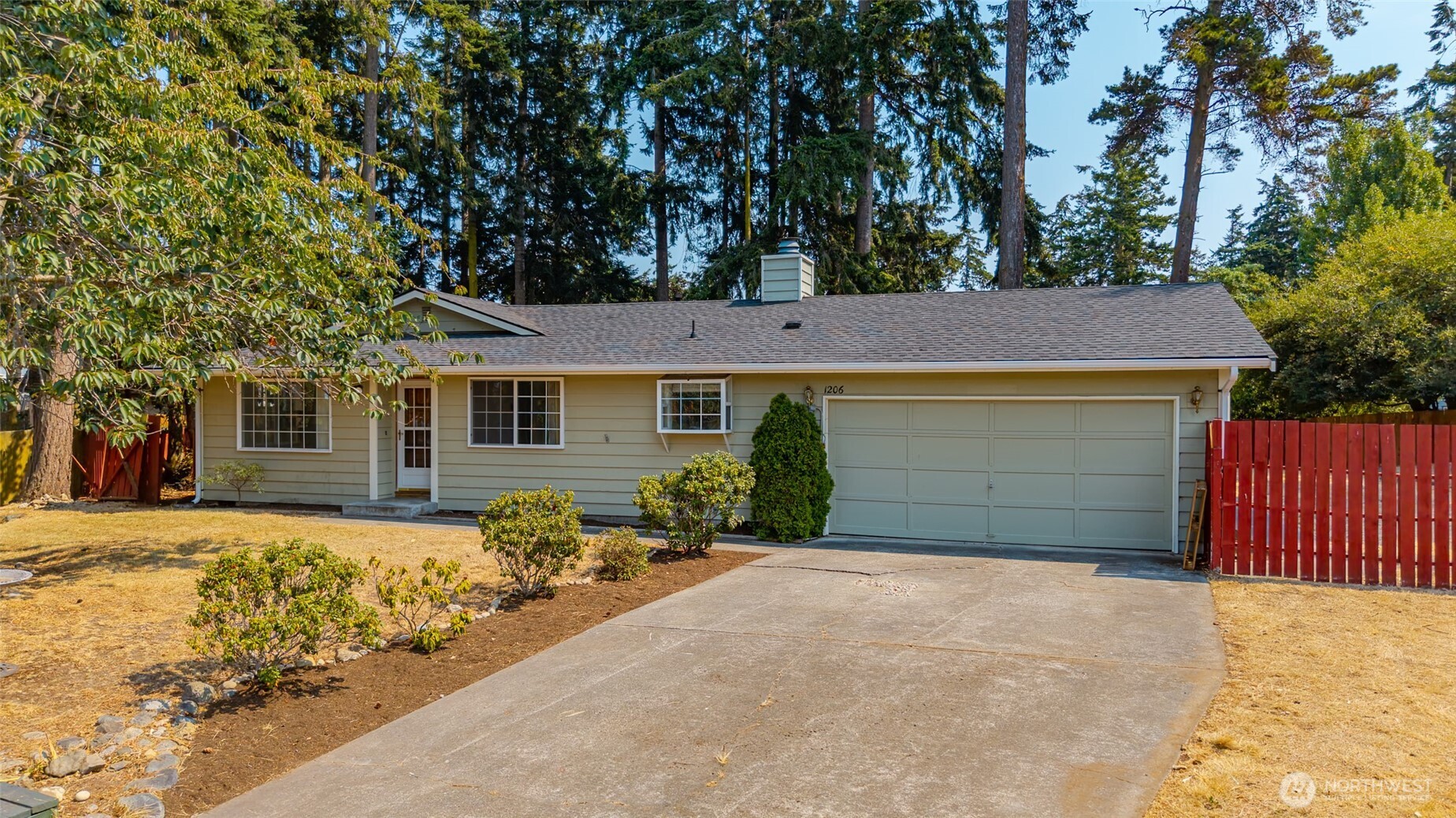 1206 Independence Court Property Photo 3