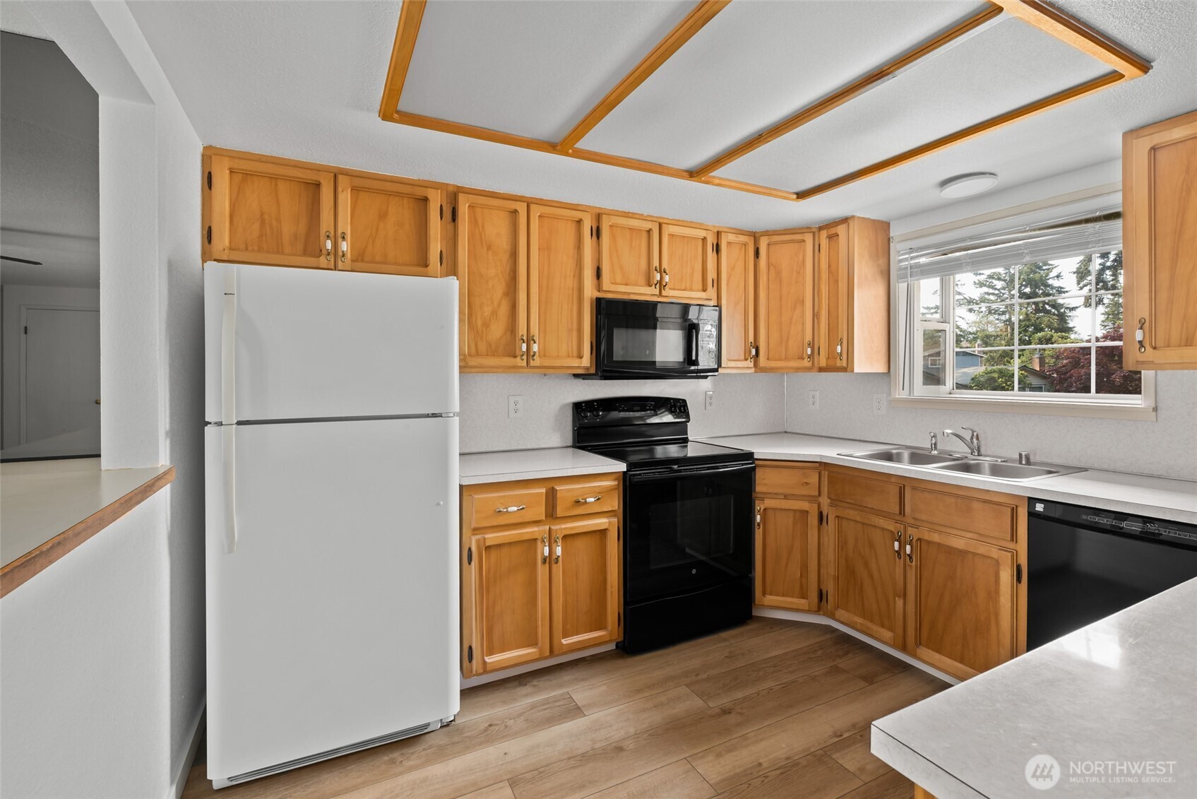 1206 Independence Court Property Photo 10