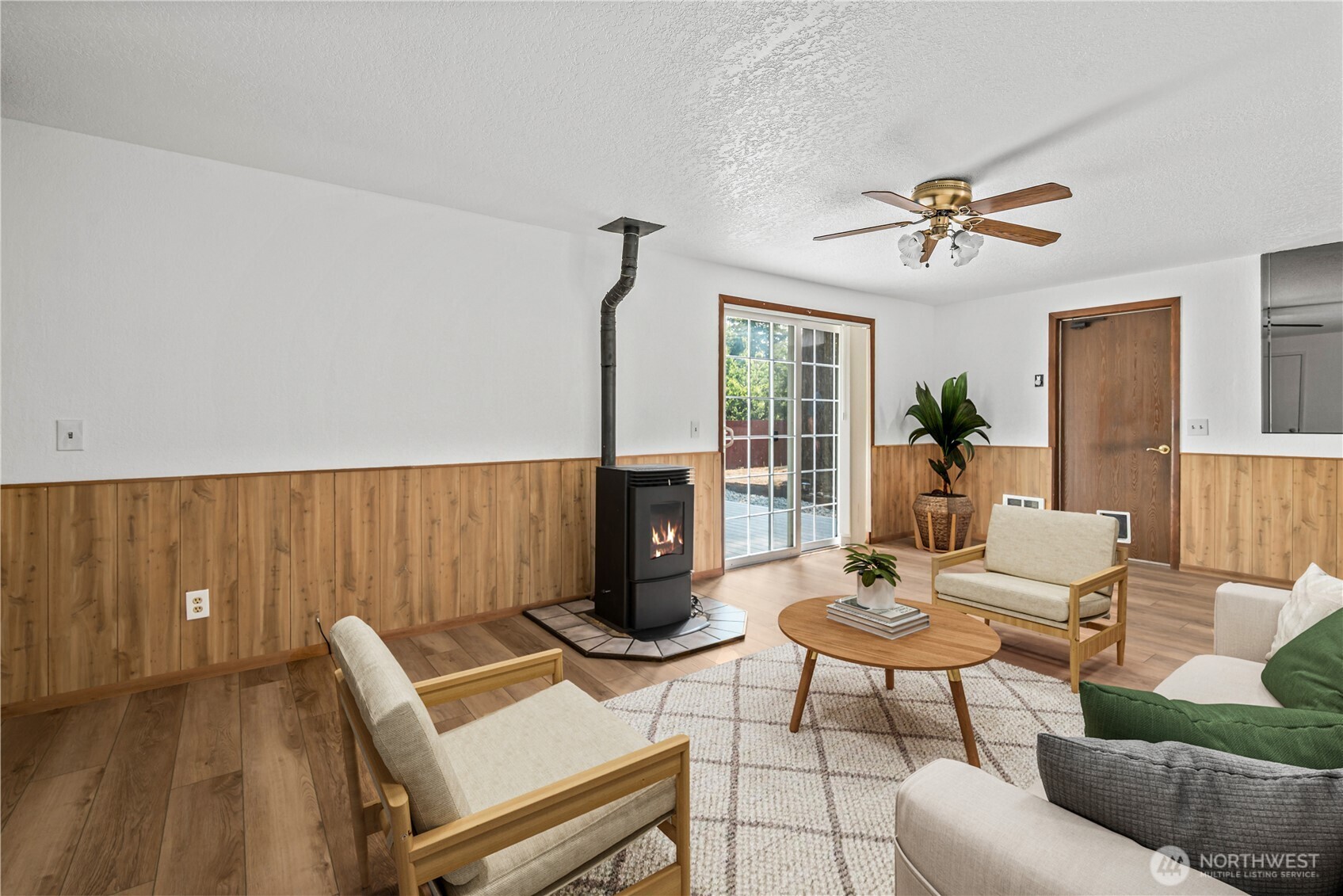 1206 Independence Court Property Photo 15