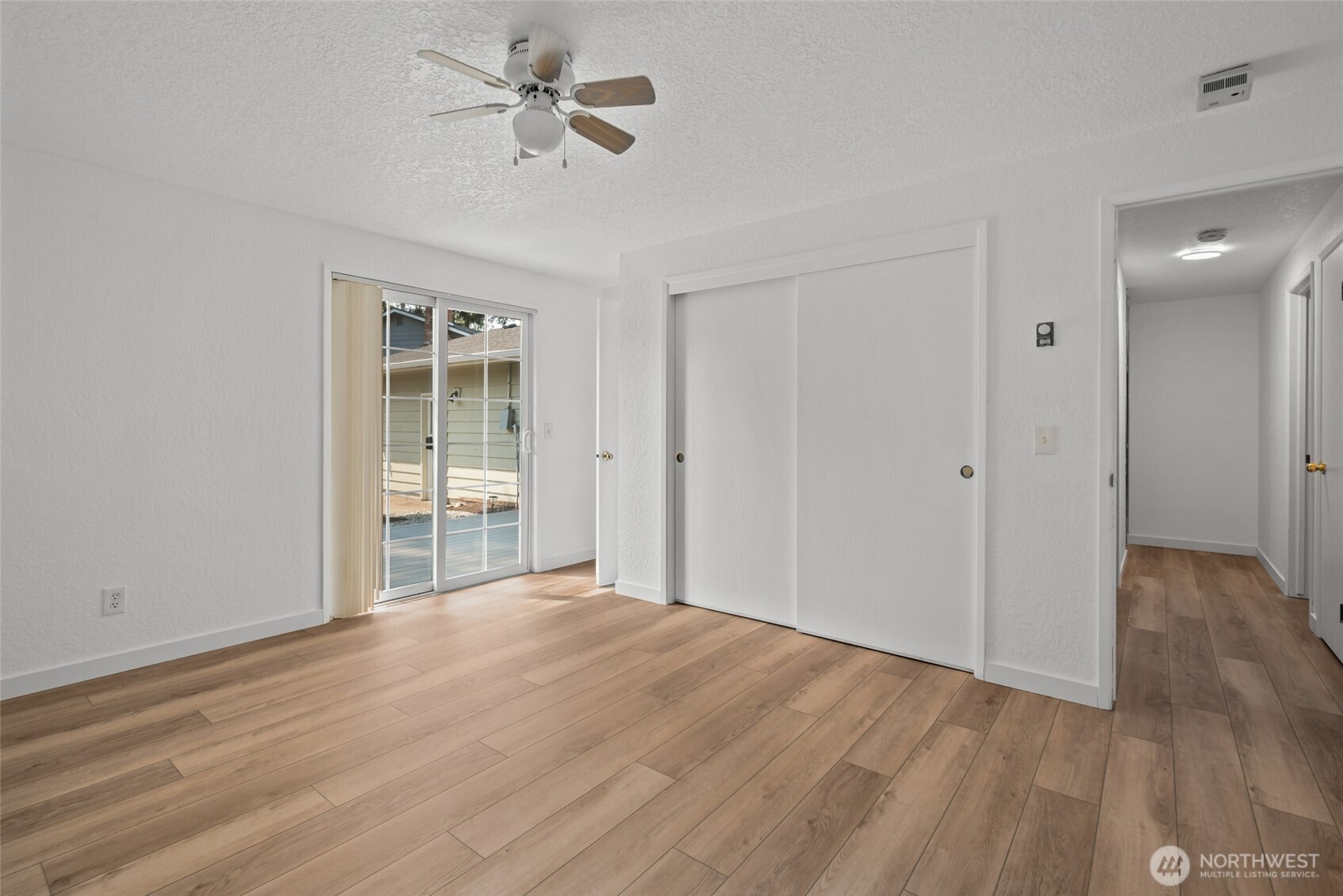1206 Independence Court Property Photo 21