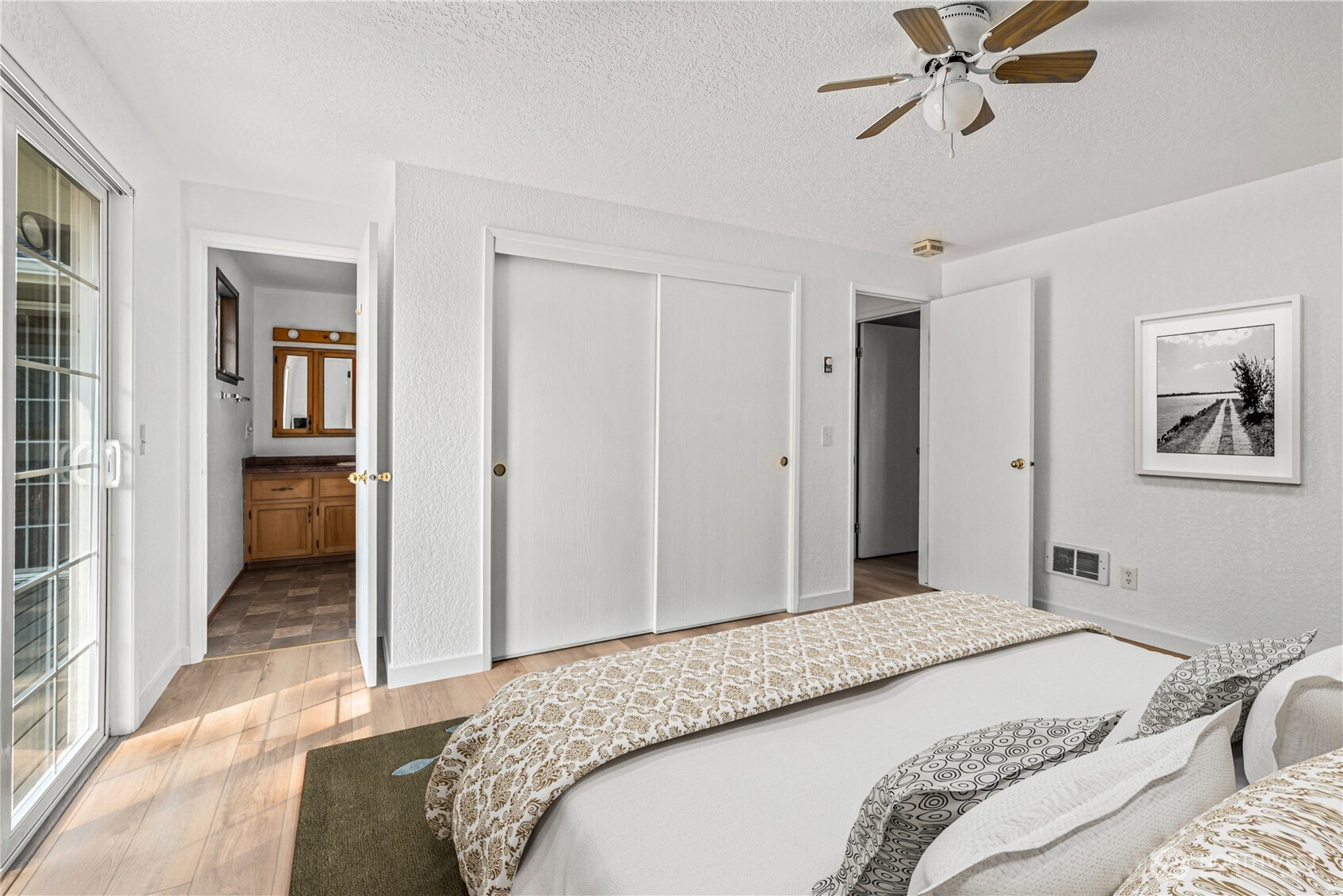 1206 Independence Court Property Photo 23