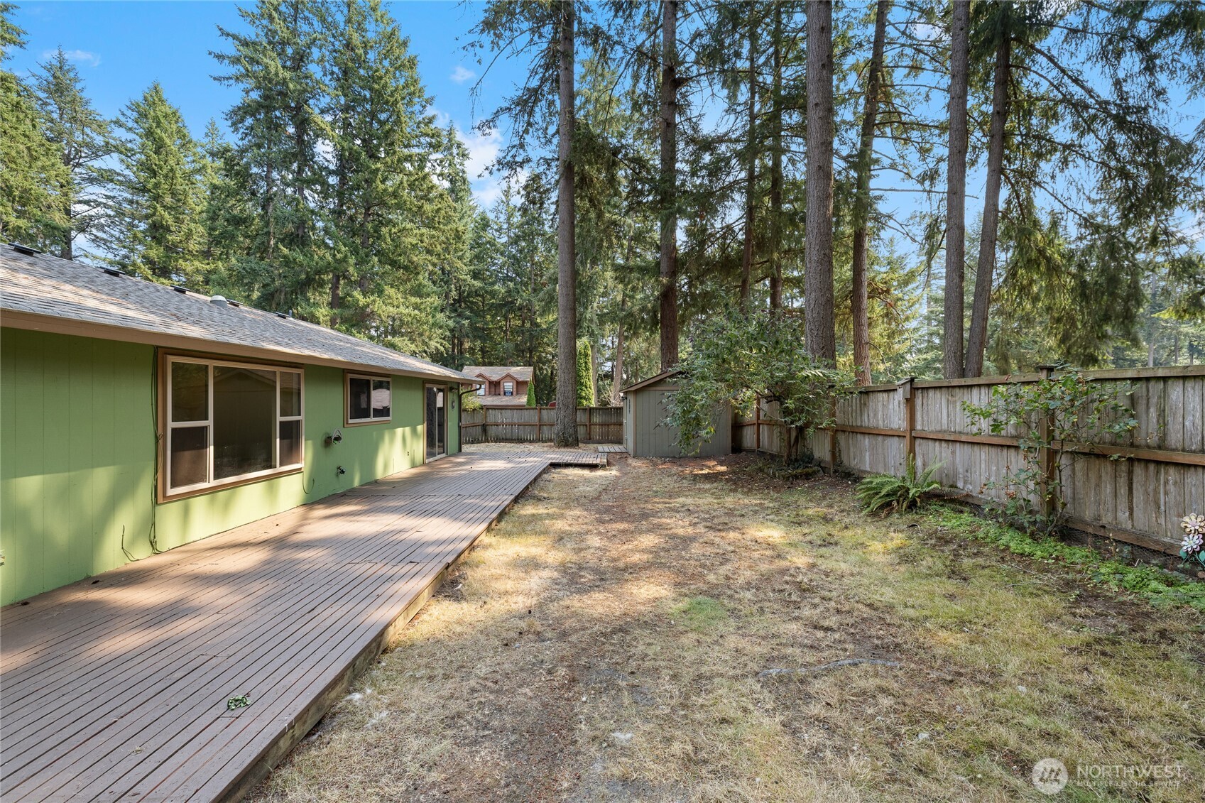 8609 Lake Forest Drive Property Photo 34
