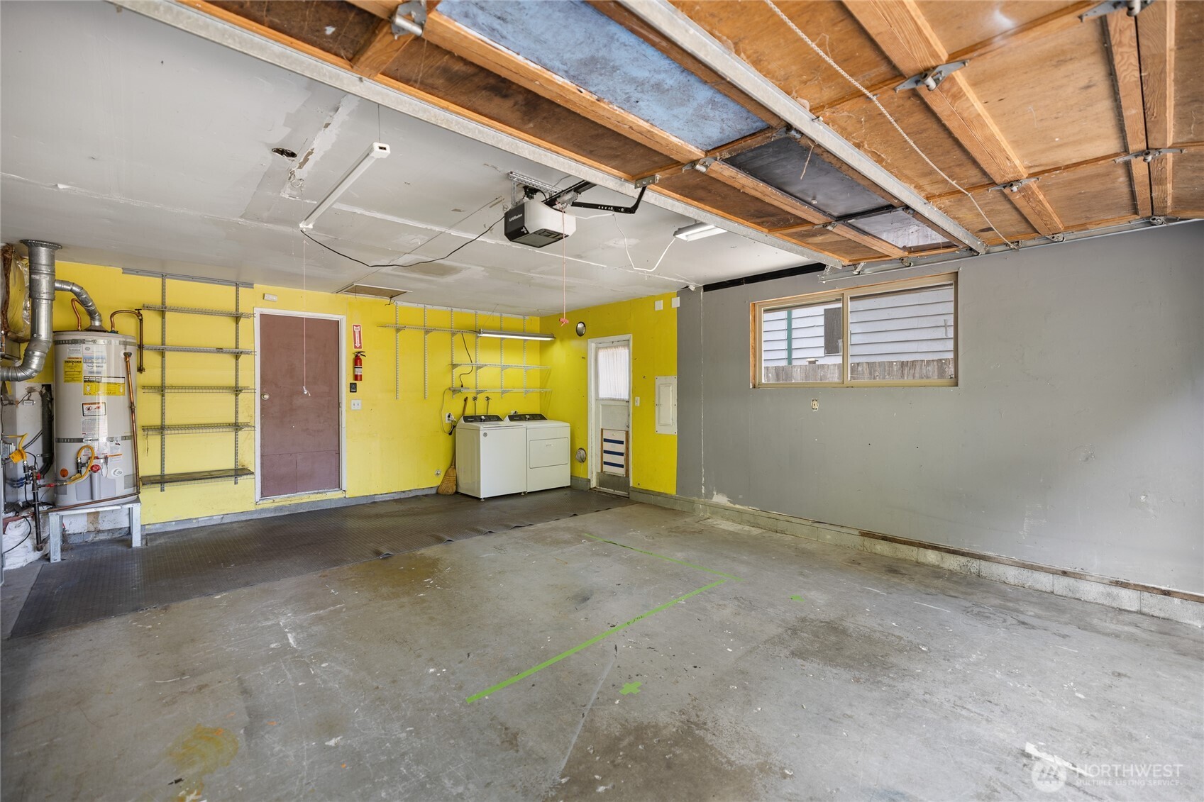 8609 Lake Forest Drive Property Photo 37