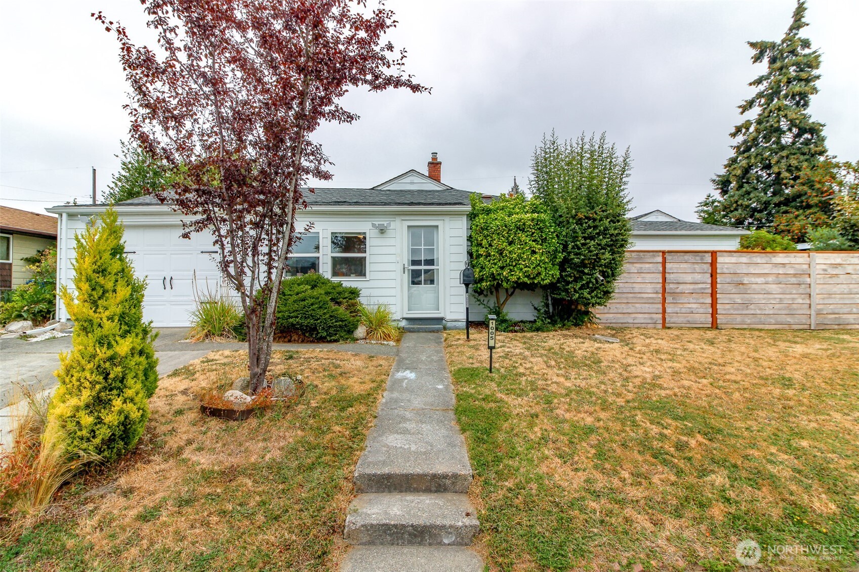 1005 E 57th Street Property Photo 1