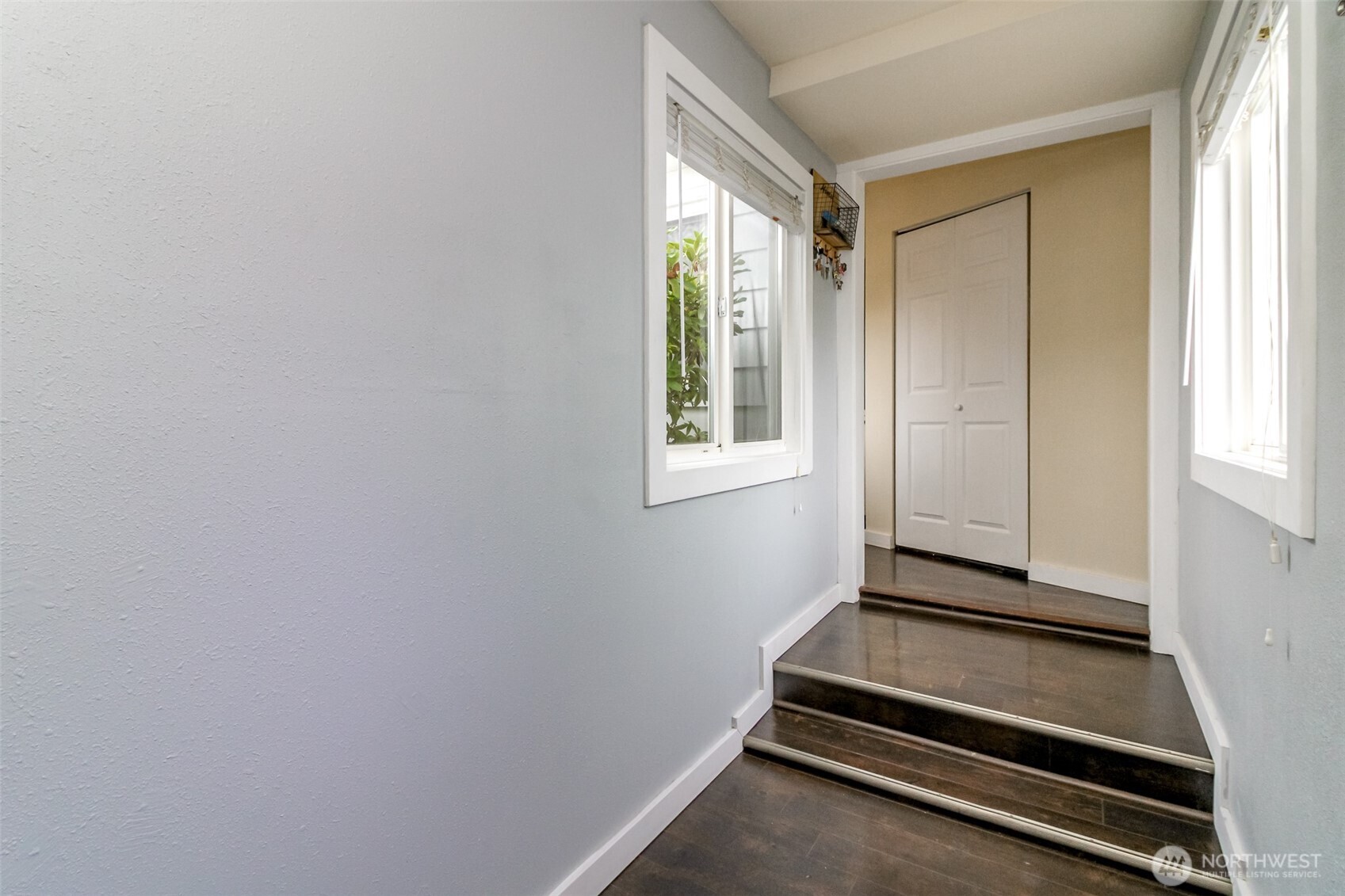 1005 E 57th Street Property Photo 21