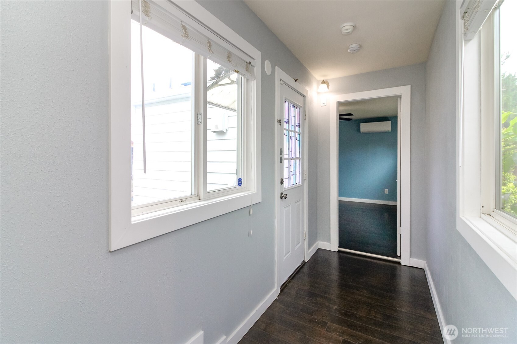 1005 E 57th Street Property Photo 23