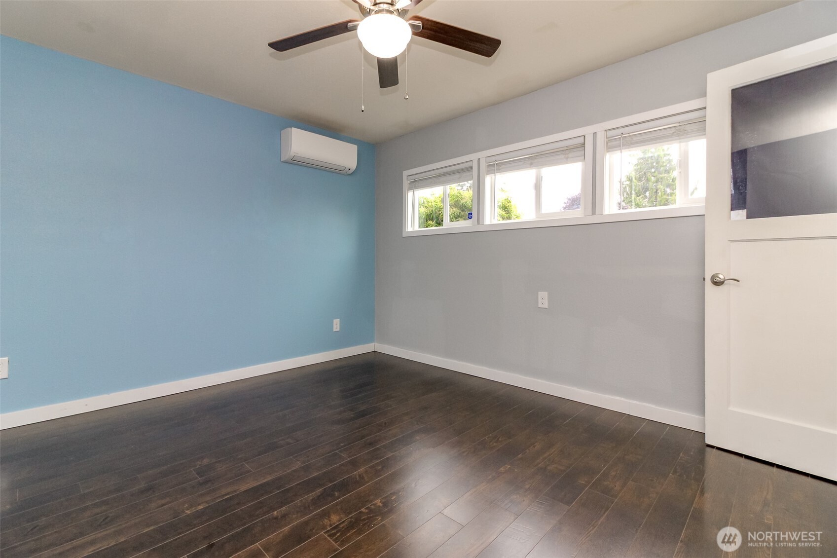 1005 E 57th Street Property Photo 26