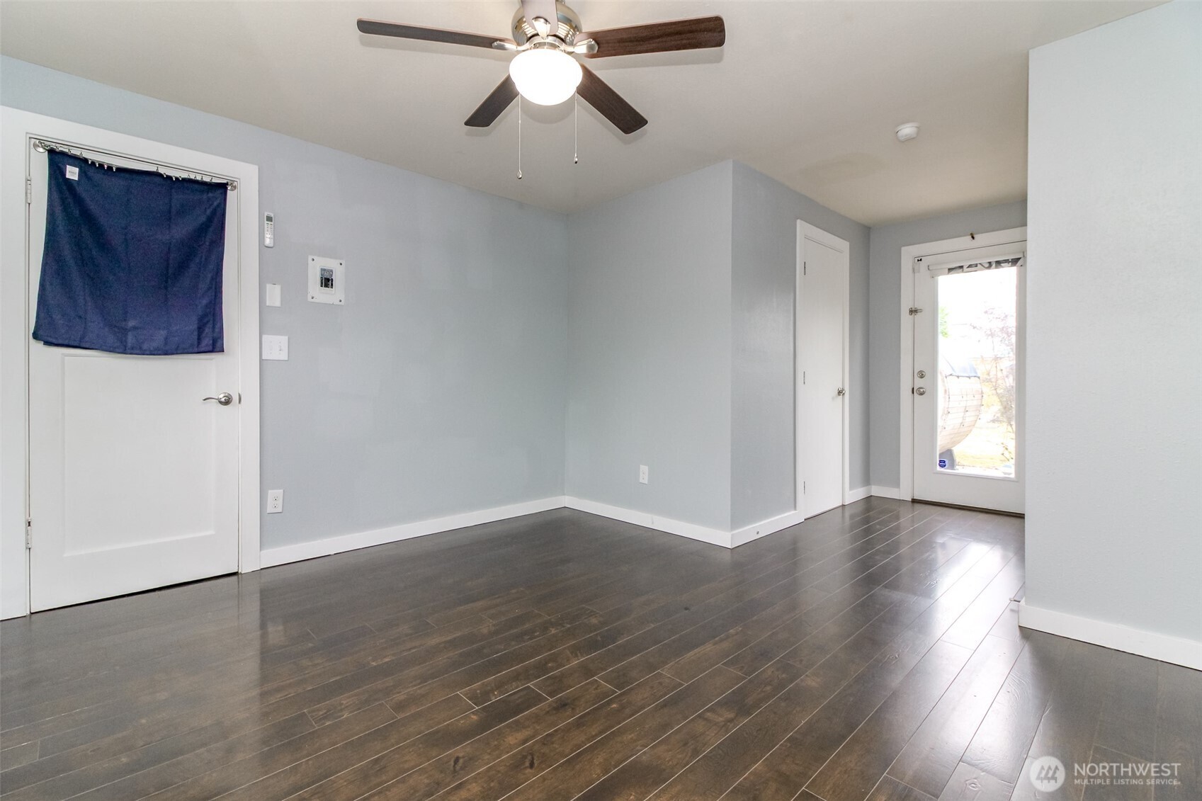 1005 E 57th Street Property Photo 27