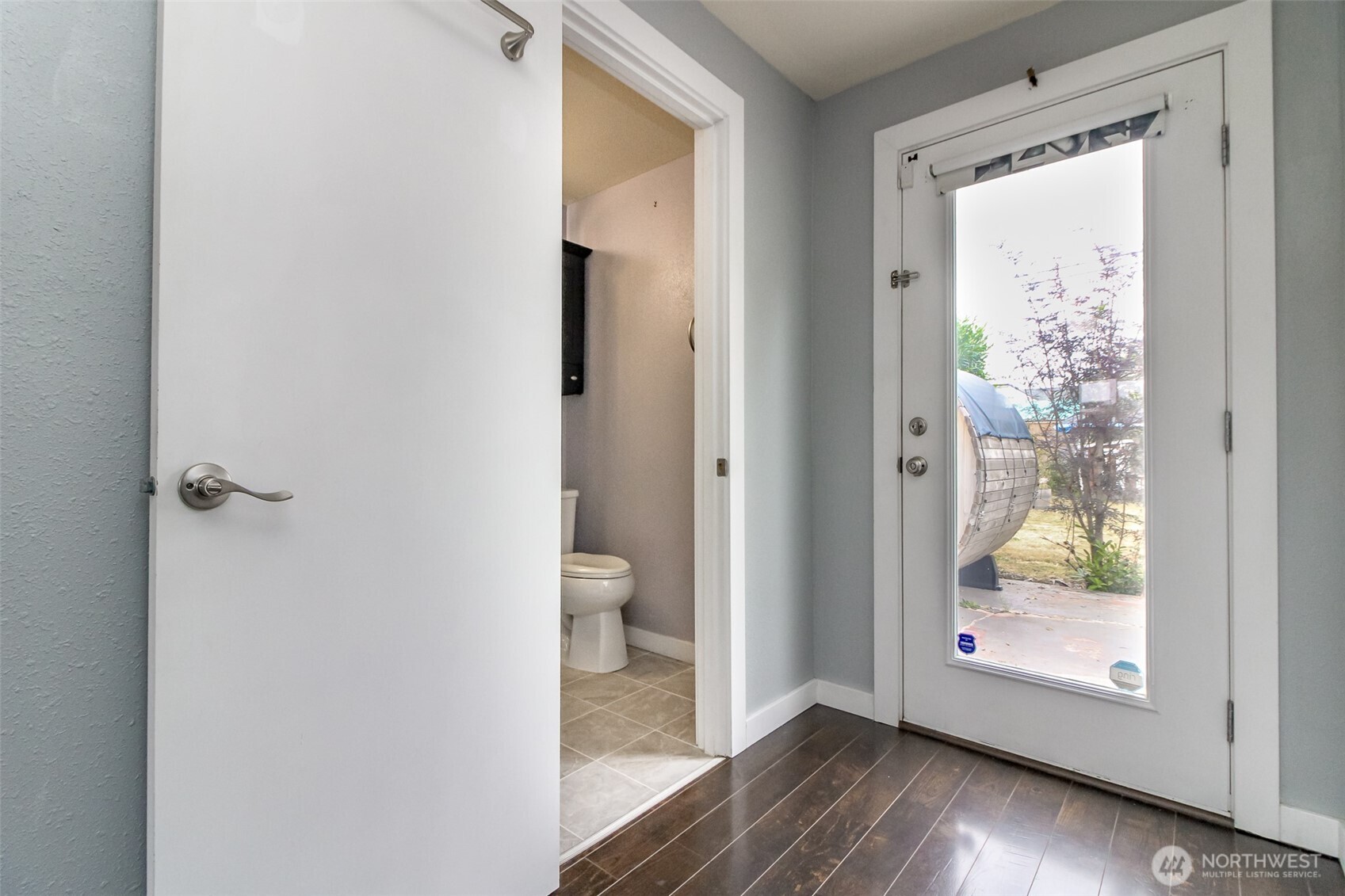 1005 E 57th Street Property Photo 29
