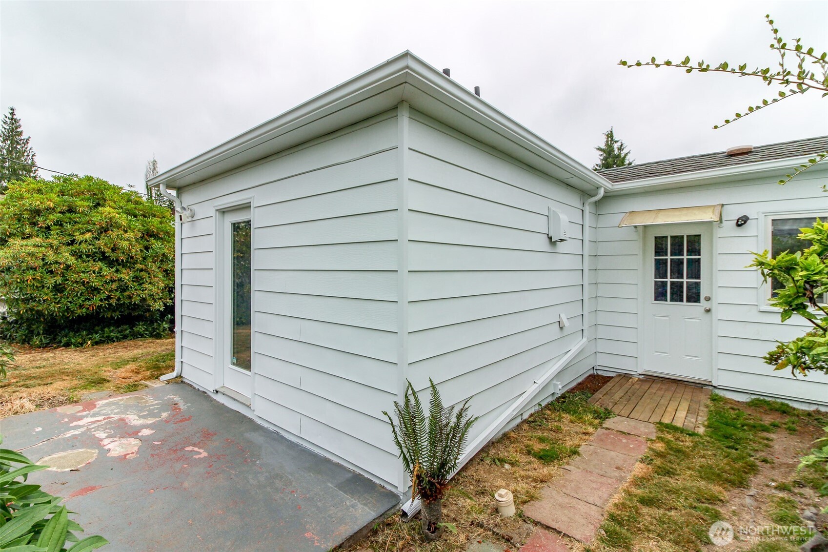 1005 E 57th Street Property Photo 31