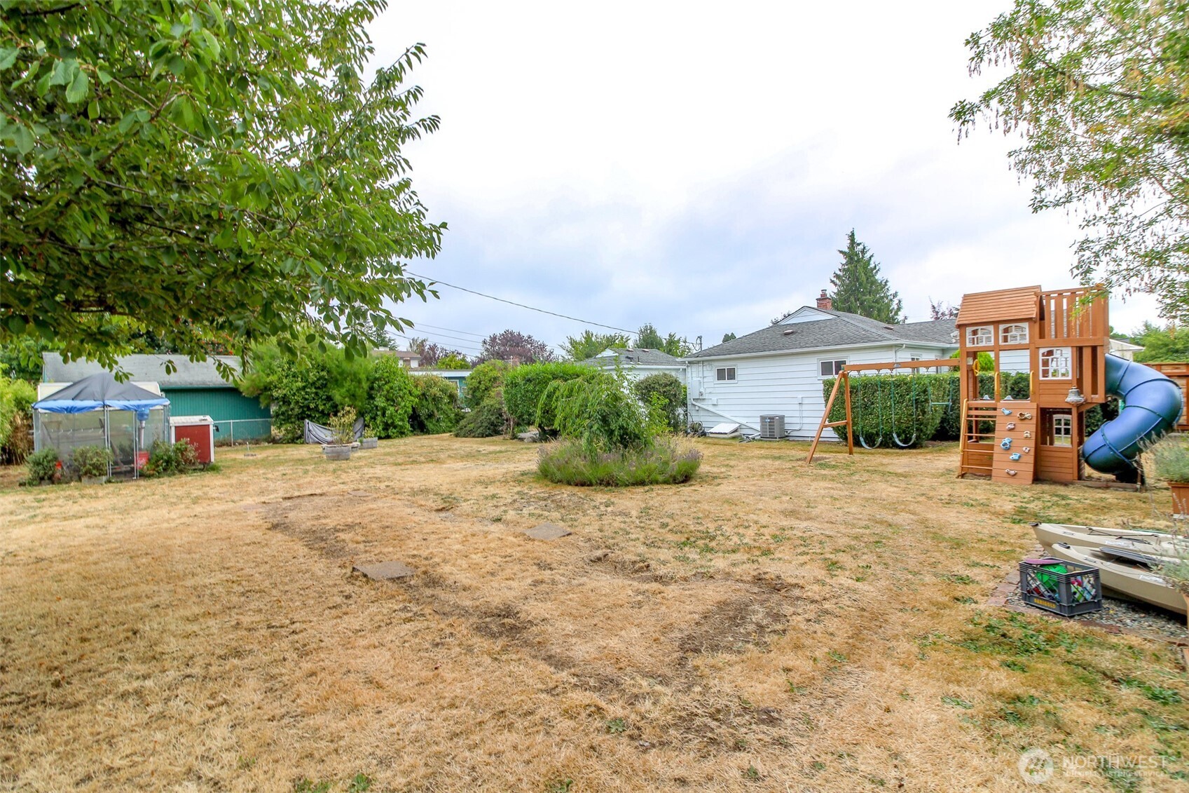 1005 E 57th Street Property Photo 35