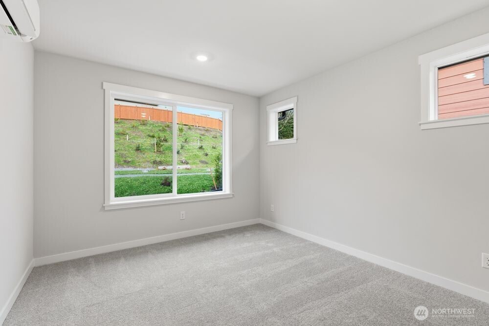 13210 Ne 127th Way D Property Photo 14